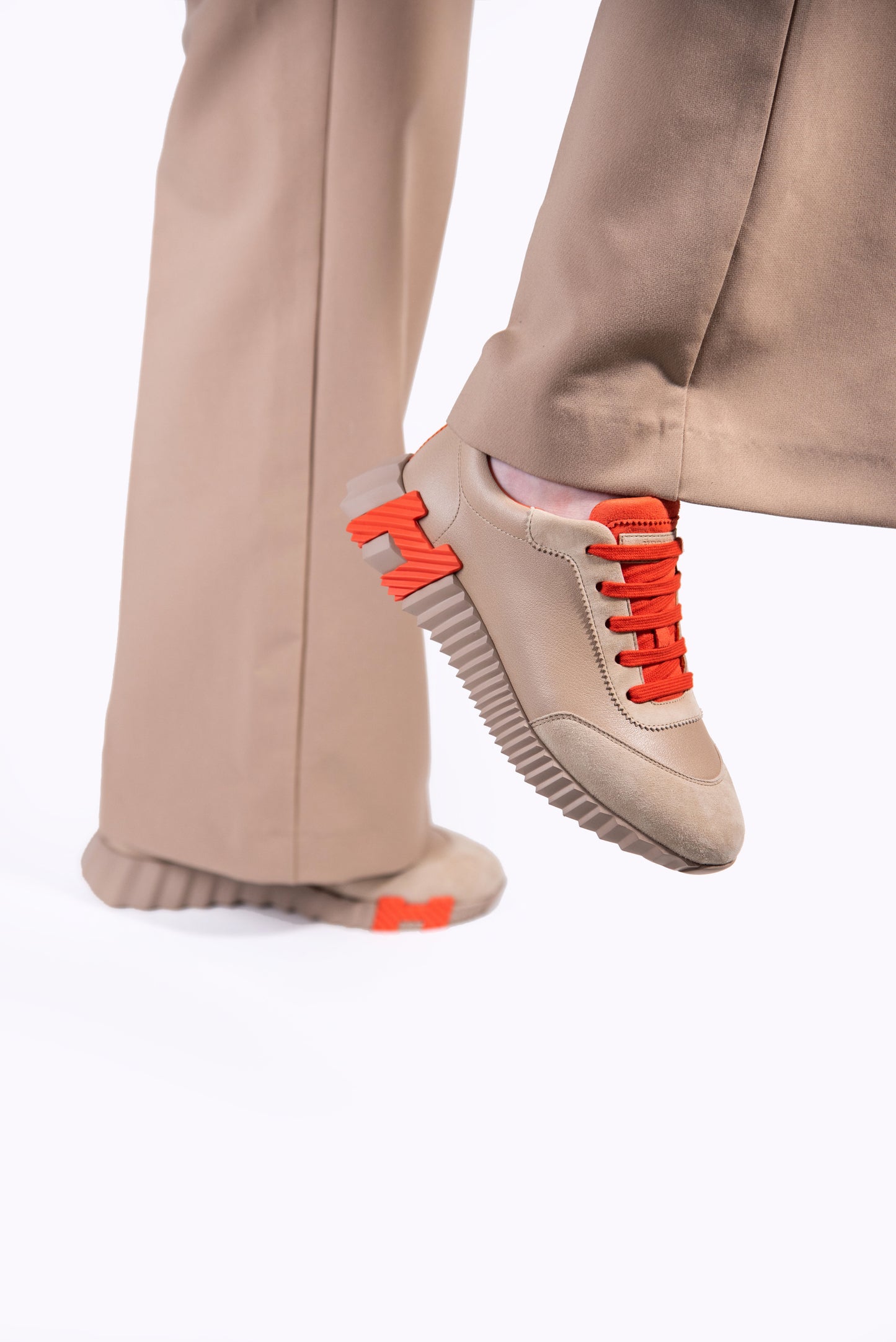 Hermès - Bouncing Sneakers in Nude Beige/Orange