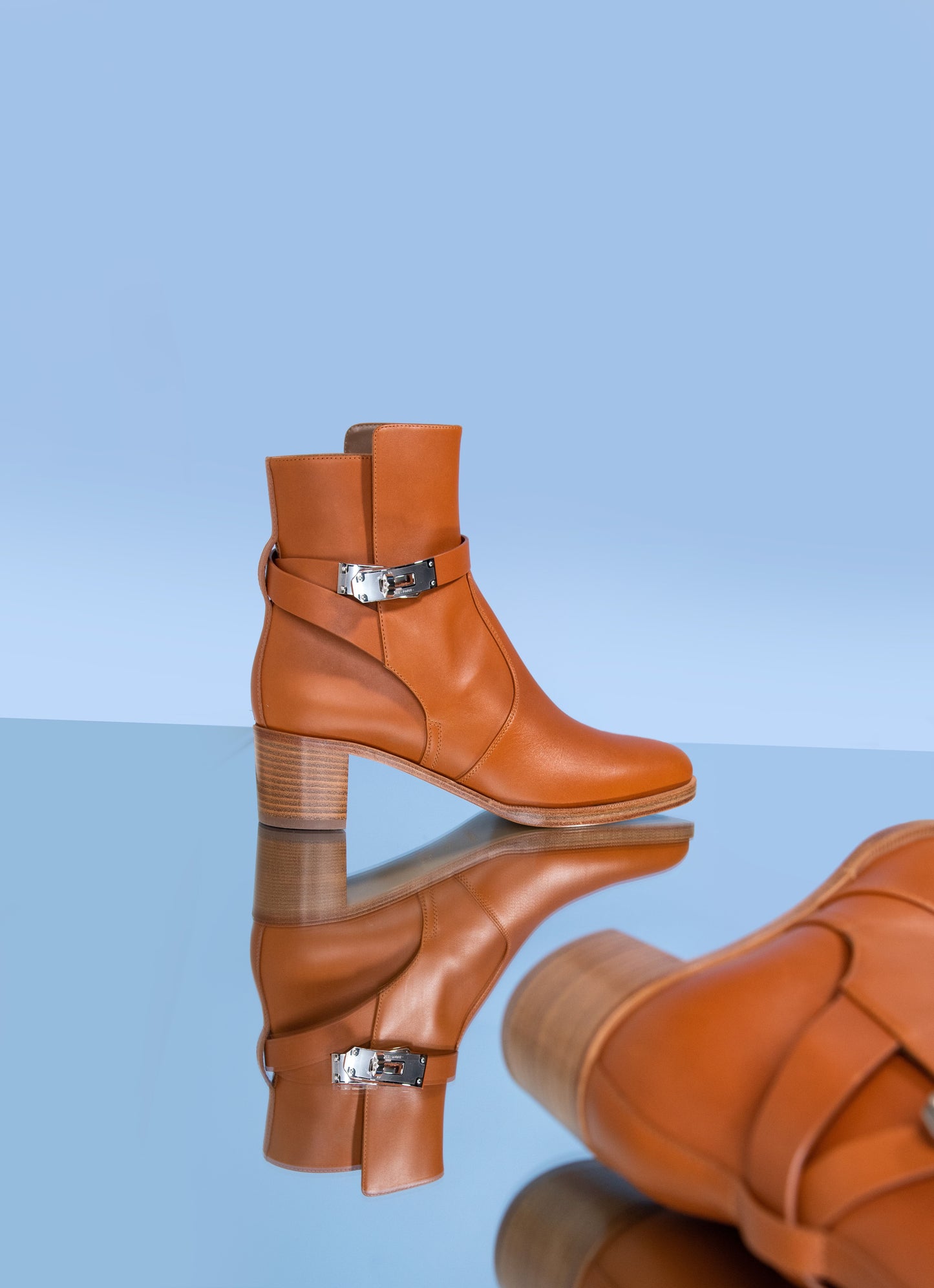 Valentino Garavani Gold Belt Bag with Hermès Frenchie 50 Ankle Boots in Gold