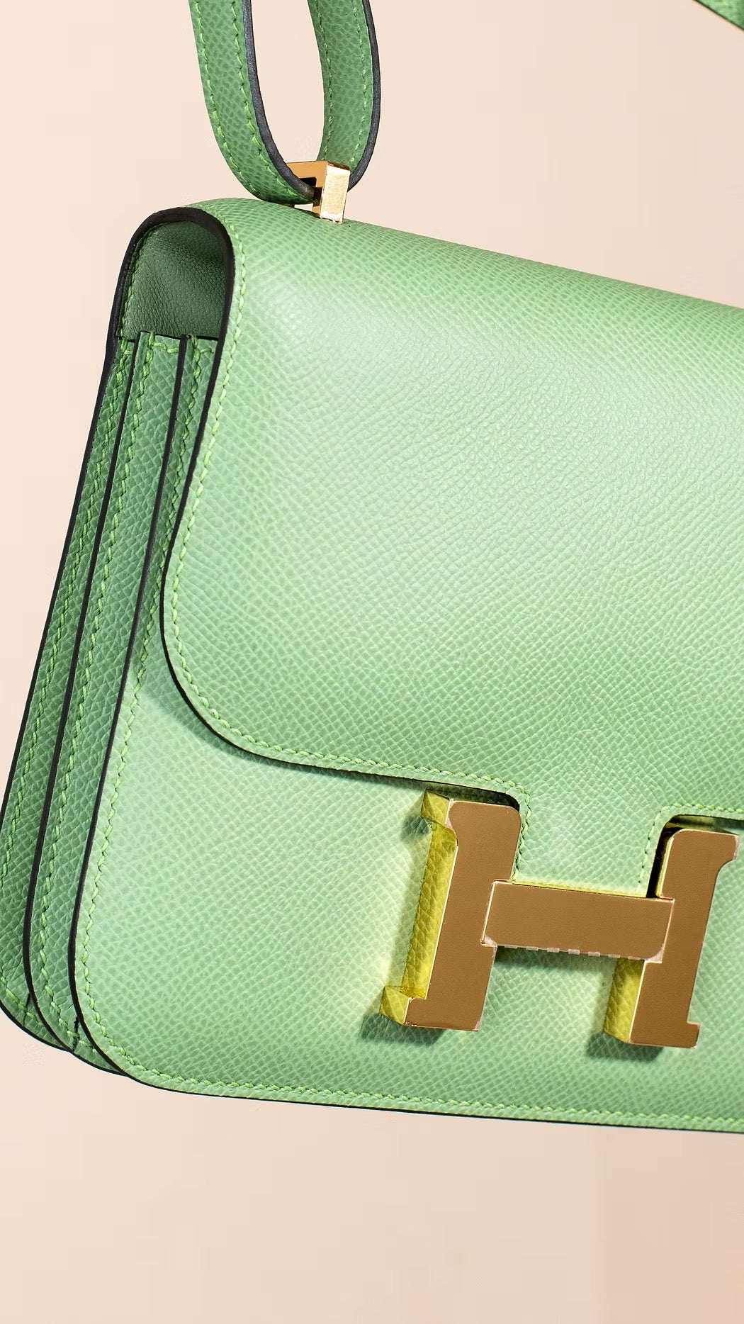 Constance 18 in Vert Criquet GHW