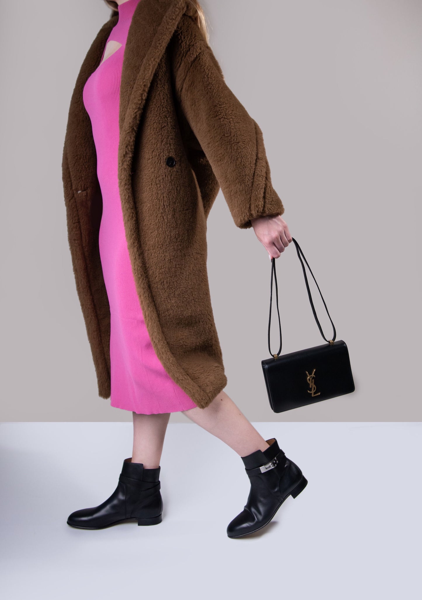 YSL - حقيبة ديلان مونوغرام