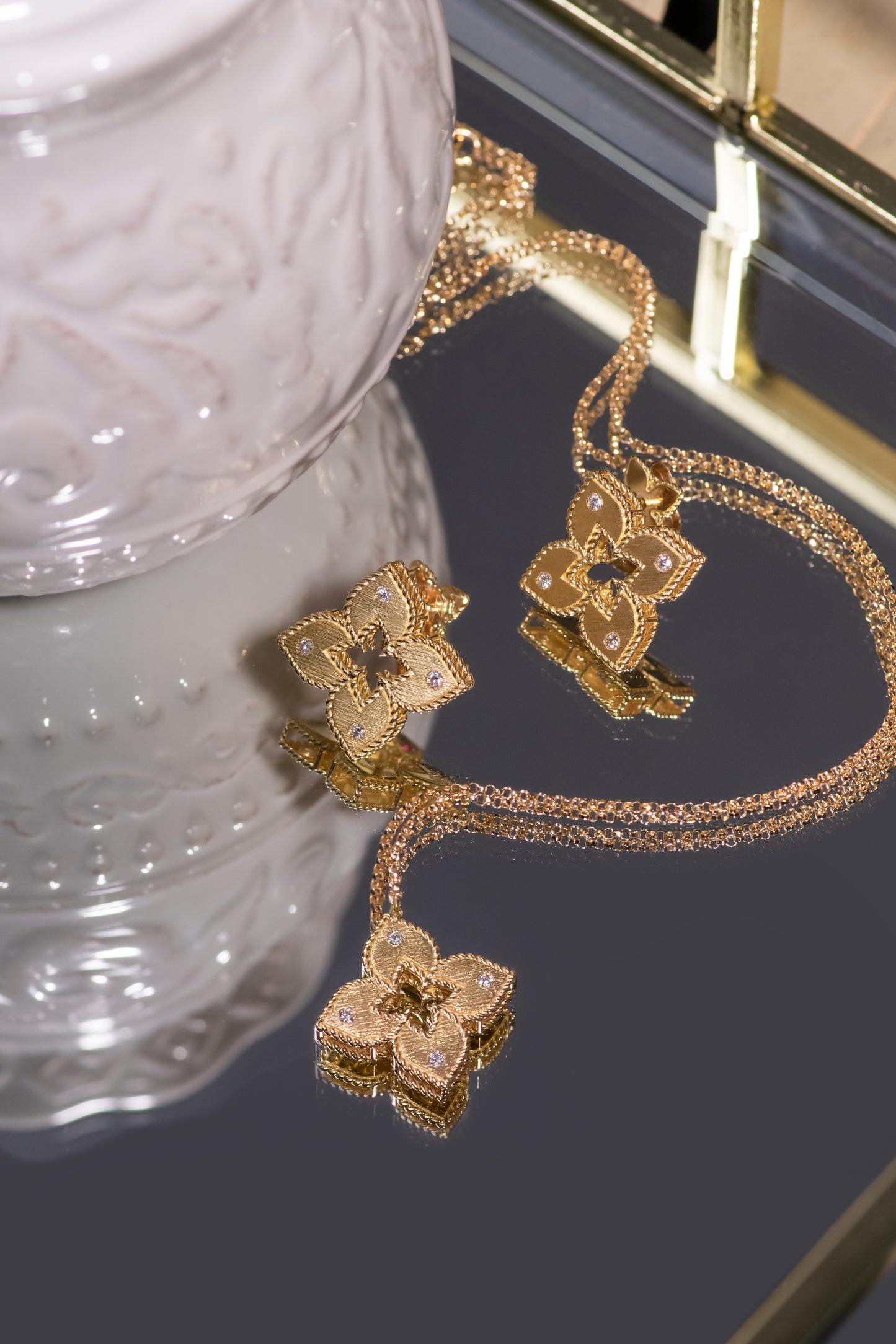 Roberto Coin Princess Flower Yellow Gold Satin Jewelry