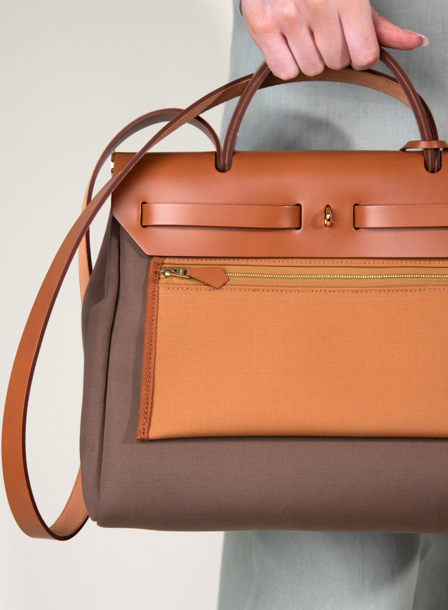 Hermès Herbag 31 in Etoupe & Naturel