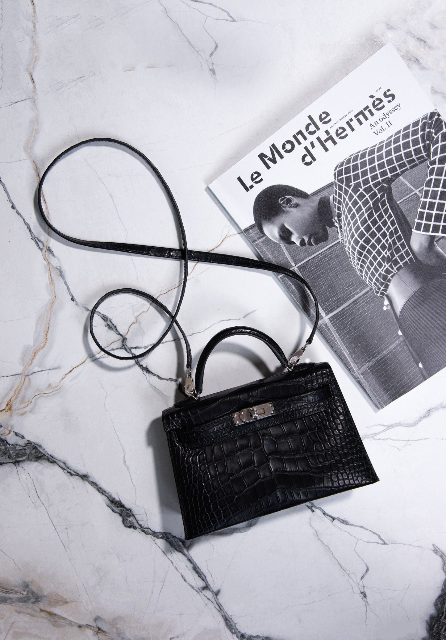 Hermès Mini Kelly Matte Alligator in Black PHW