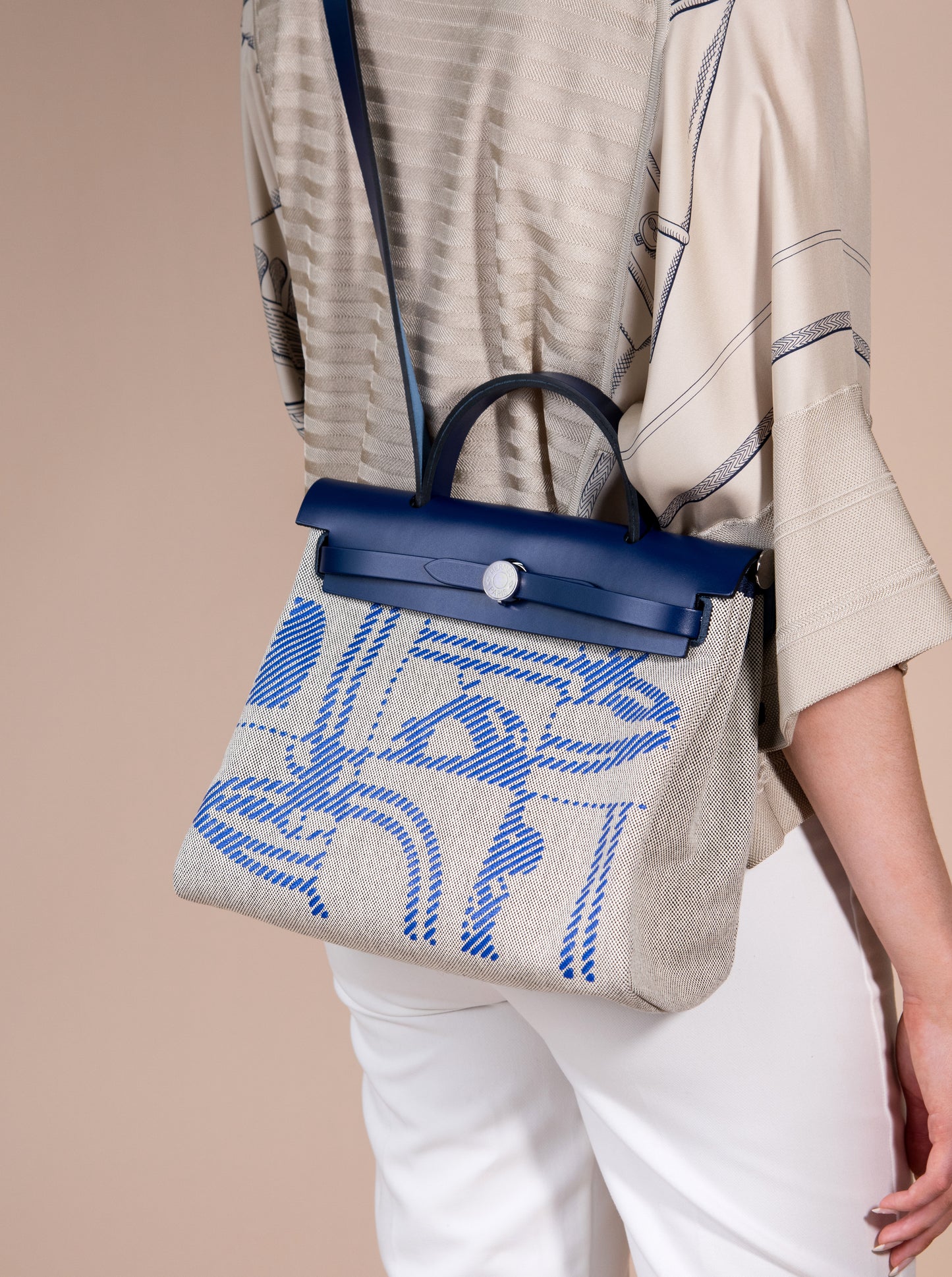 Hermès Herbag 31 in Bride De Gala Bleu France/Ecru