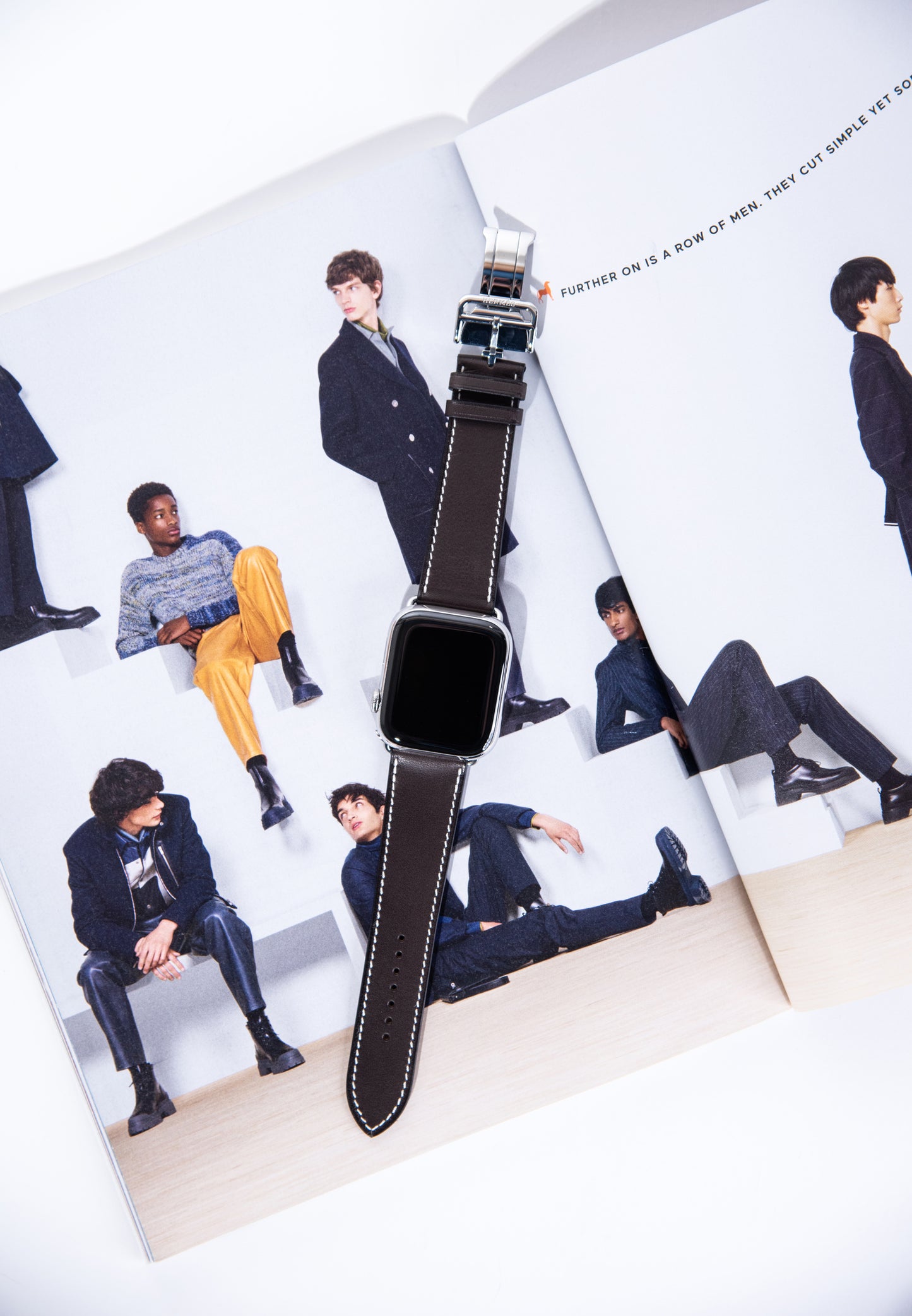 Hermès Apple Watch 46mm Series 7 in Ebene