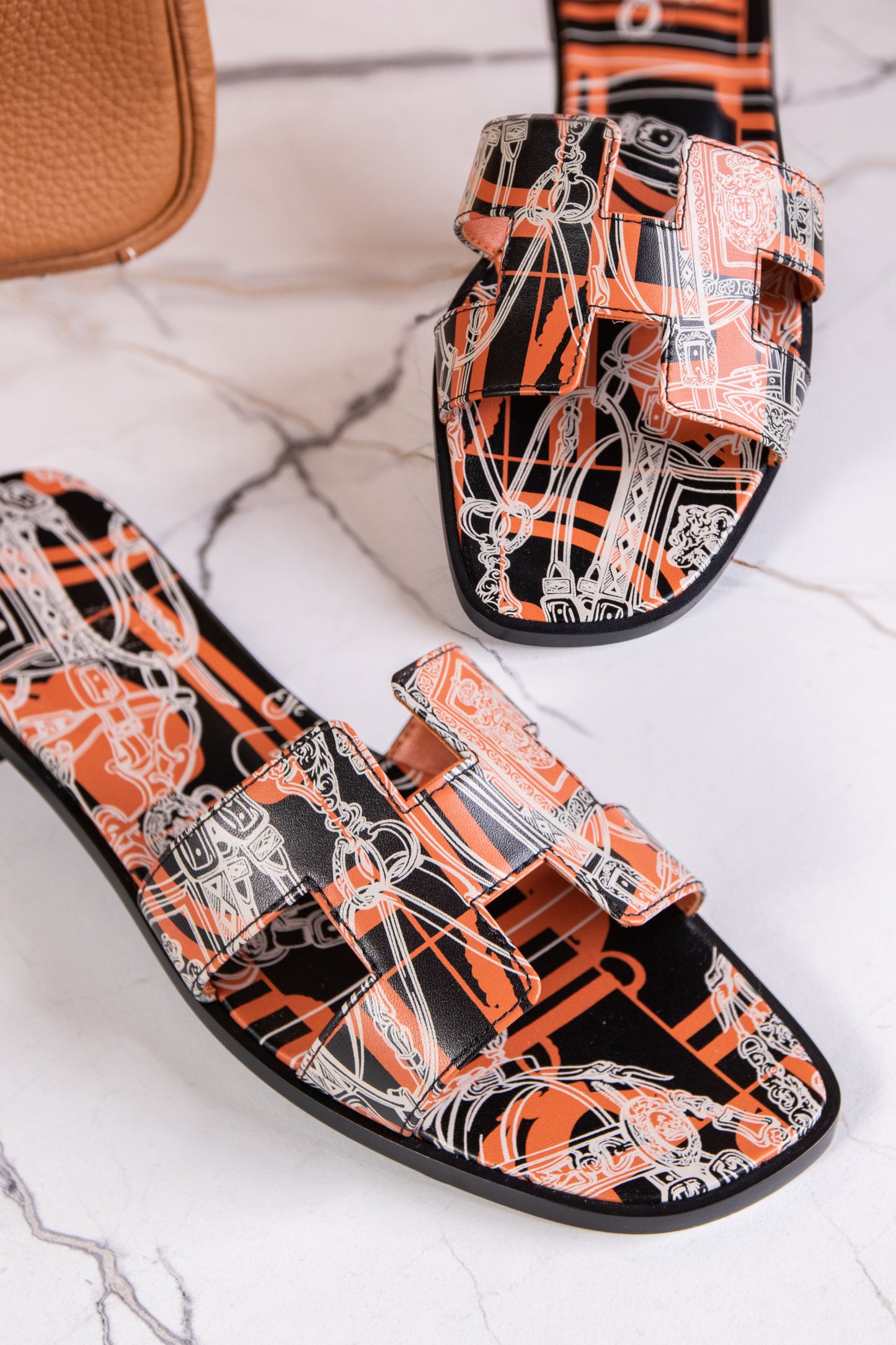 Hermès Oran Sandals Multicolor Black