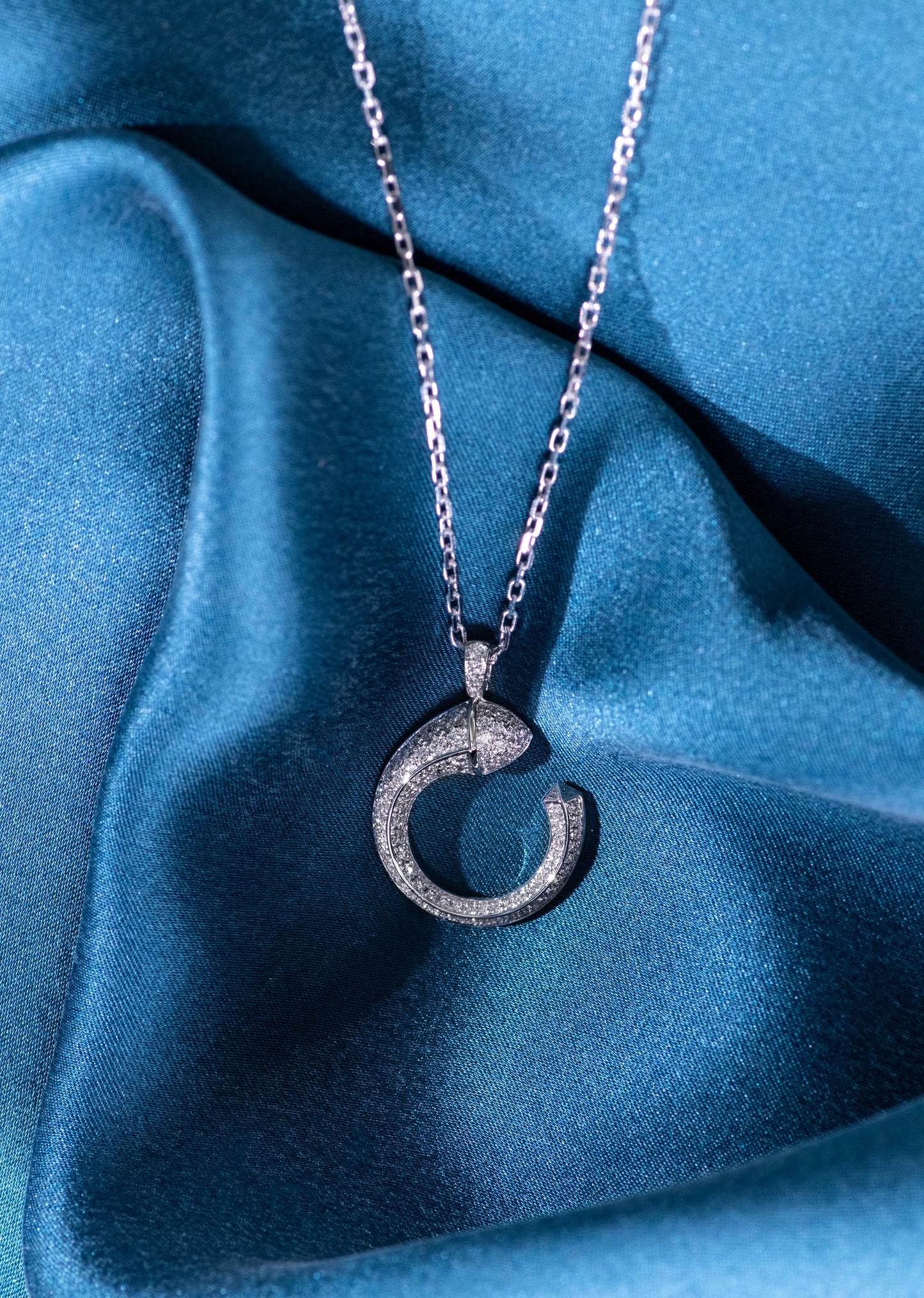 Marli Cleo Venus White Gold Full Diamond Pendant & Full Diamond Midi Slip-On Bracelet