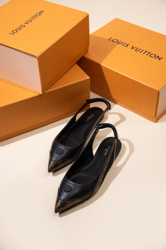 حذاء باليرينا مسطح مفتوح من الخلف من Louis Vuitton Archlight