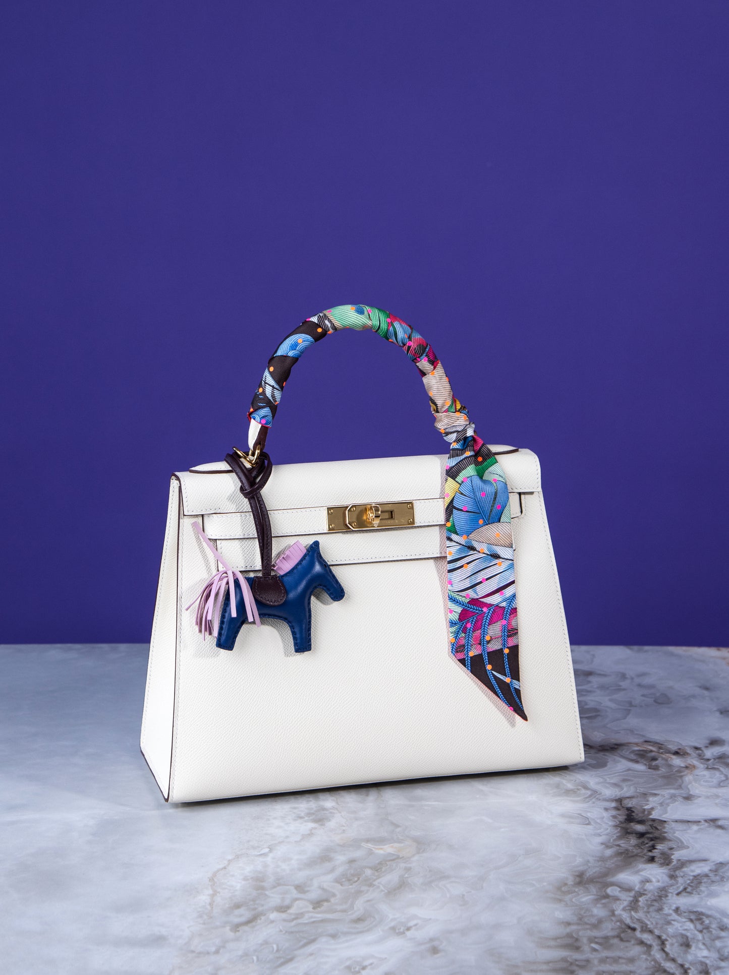 Hermès Kelly 28 Epsom Sellier Nata with Charm & Twilly