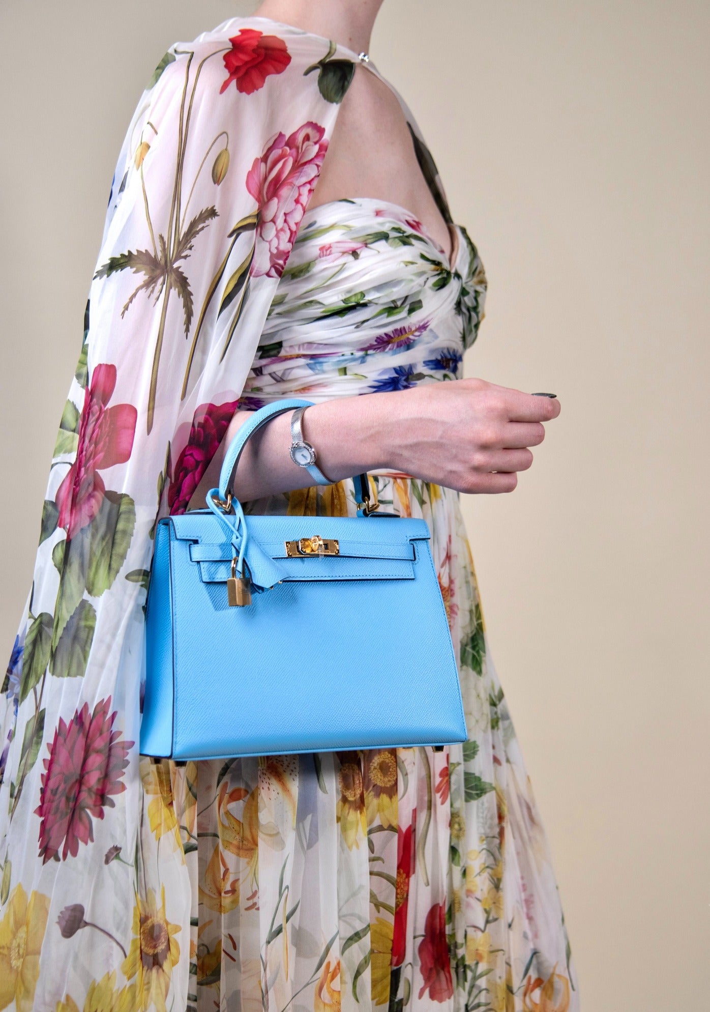 Oscar De La Renta Chiffon Cape Dress