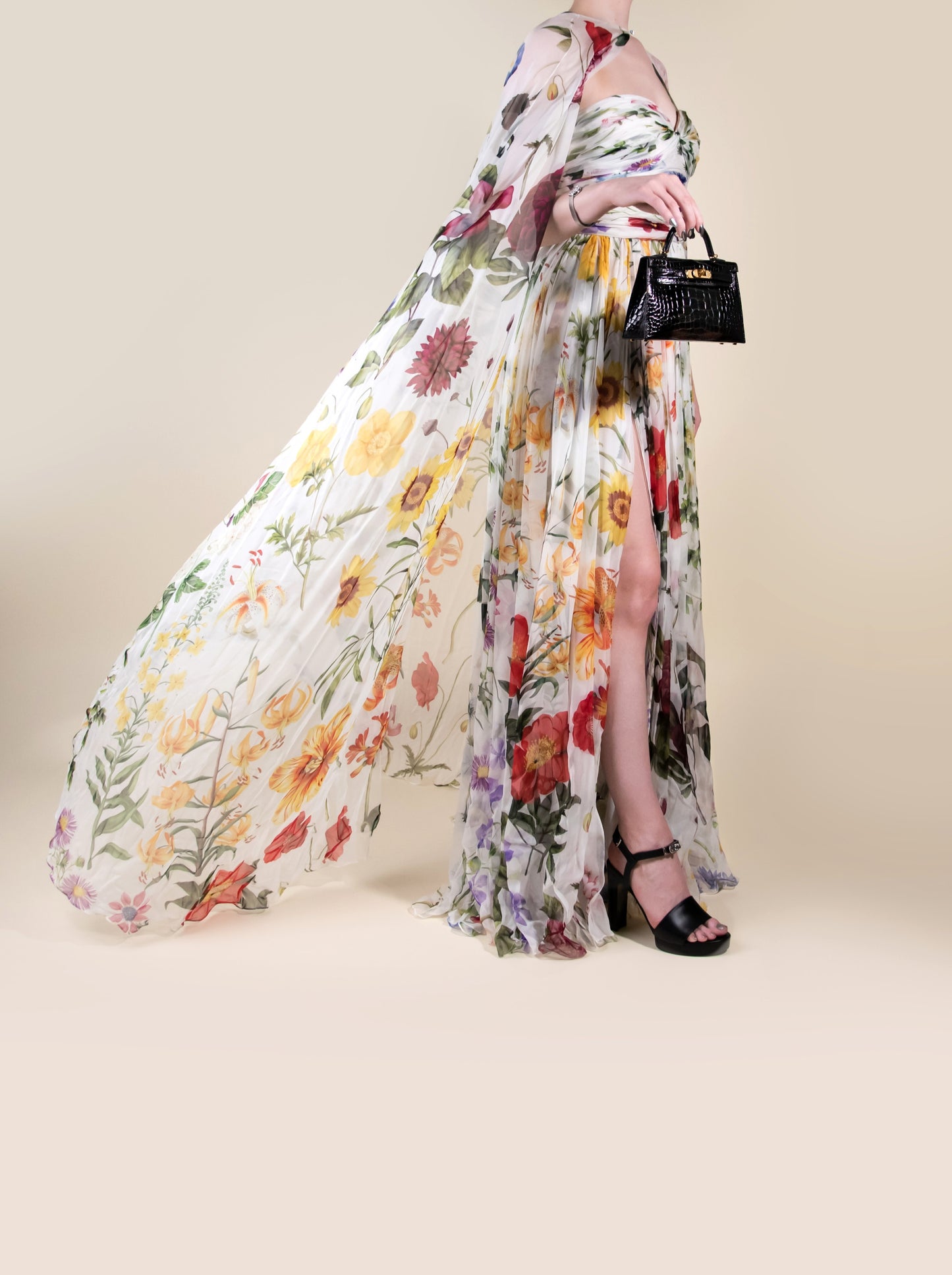 Oscar De La Renta Chiffon Cape Dress with Hermès Mini Kelly 20 Black Crocodile & Elancee 90 Sandals