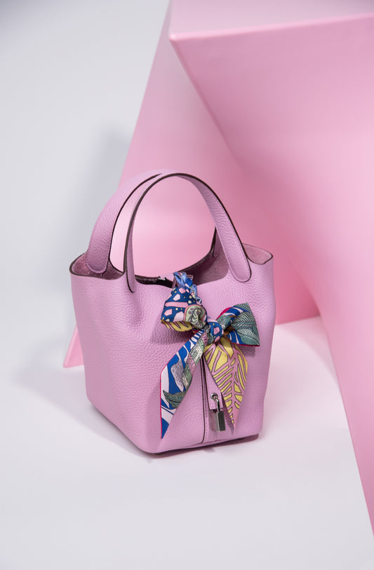 Hermès - Picotin 18 in Mauve with Twilly