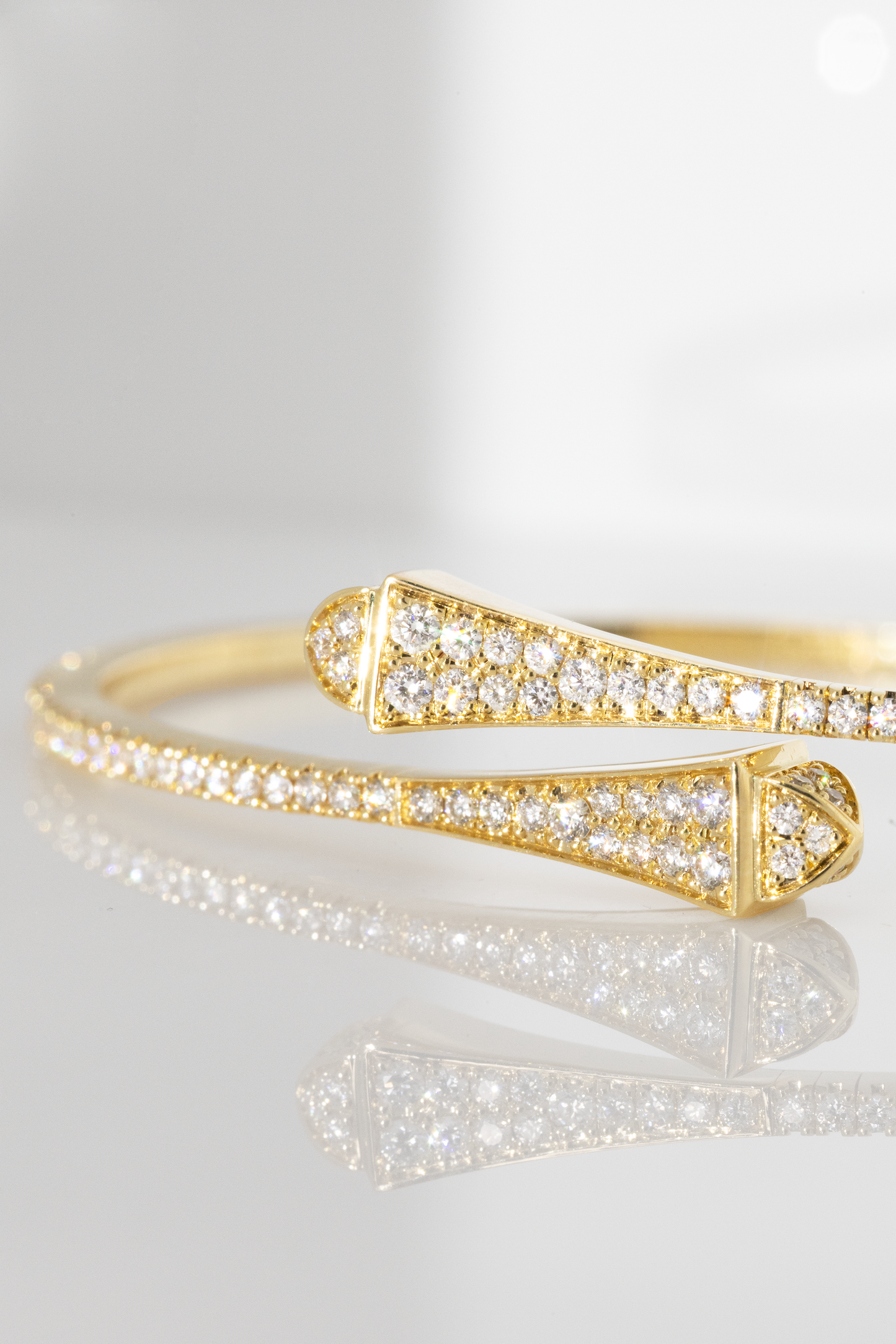 Marli Cleo Bangle Yellow Gold Diamond