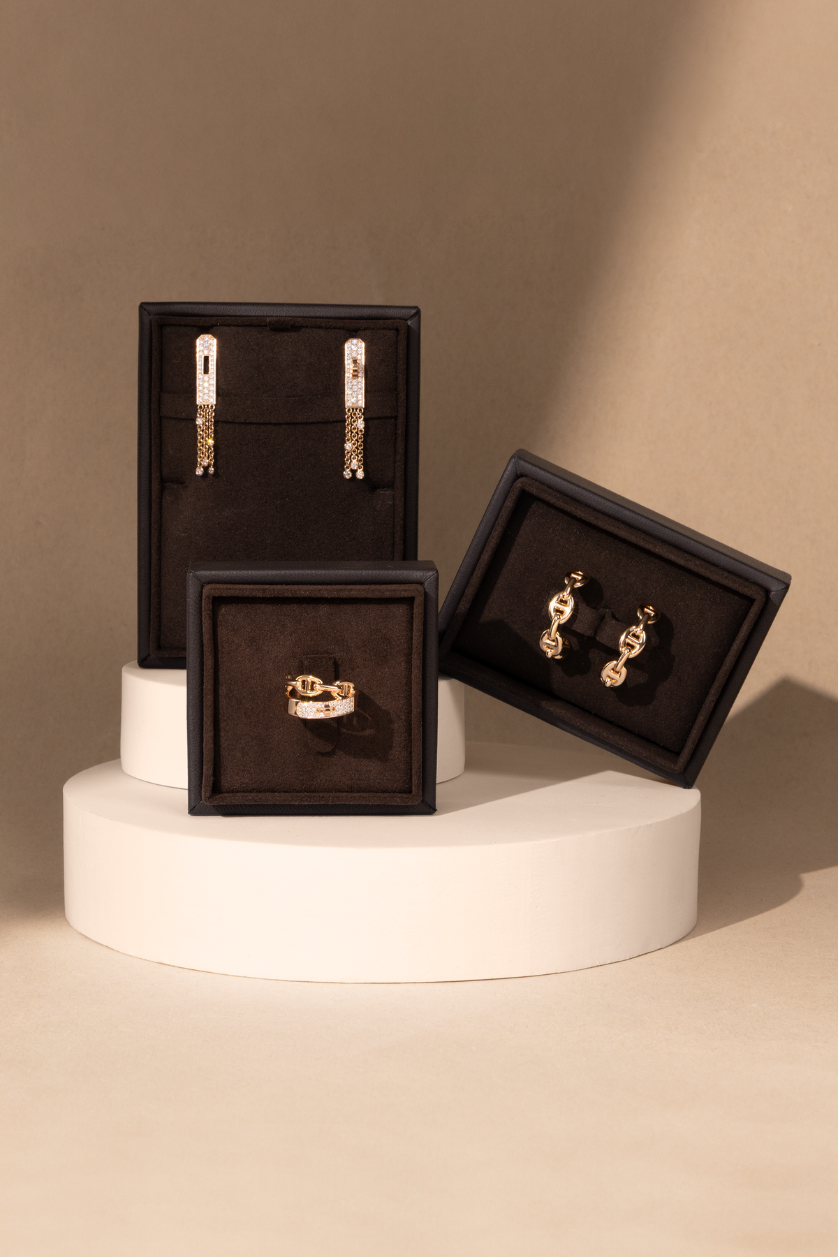 Hermès Rose Gold Gavroche & Chaine D'ancre Earrings & Rose Gold Diamond Kelly Ring