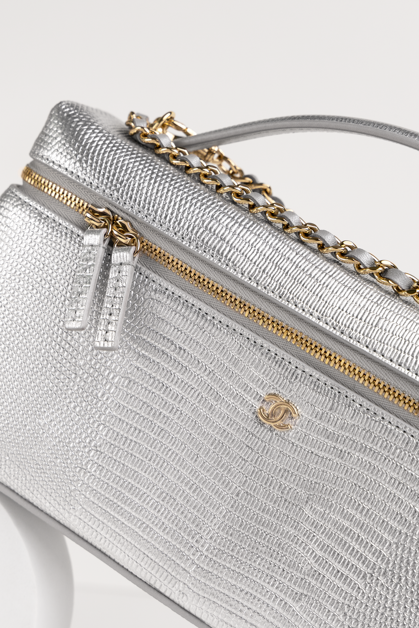 Chanel Lizard Vanity with Chain in Metallic Silver