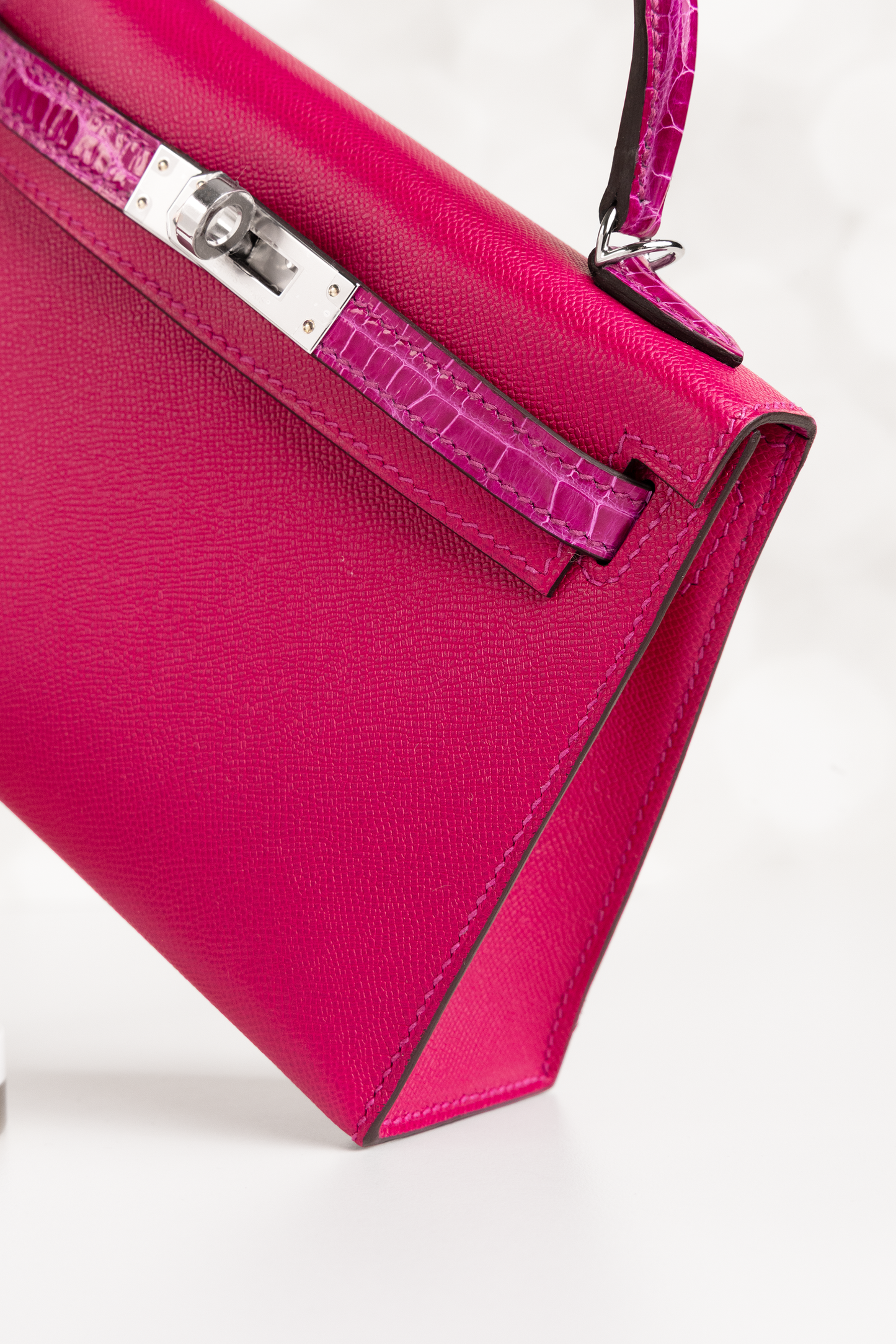 Hermès Mini Kelly 20 Touch Shiny Alligator Epsom in Rose Pourpre PHW