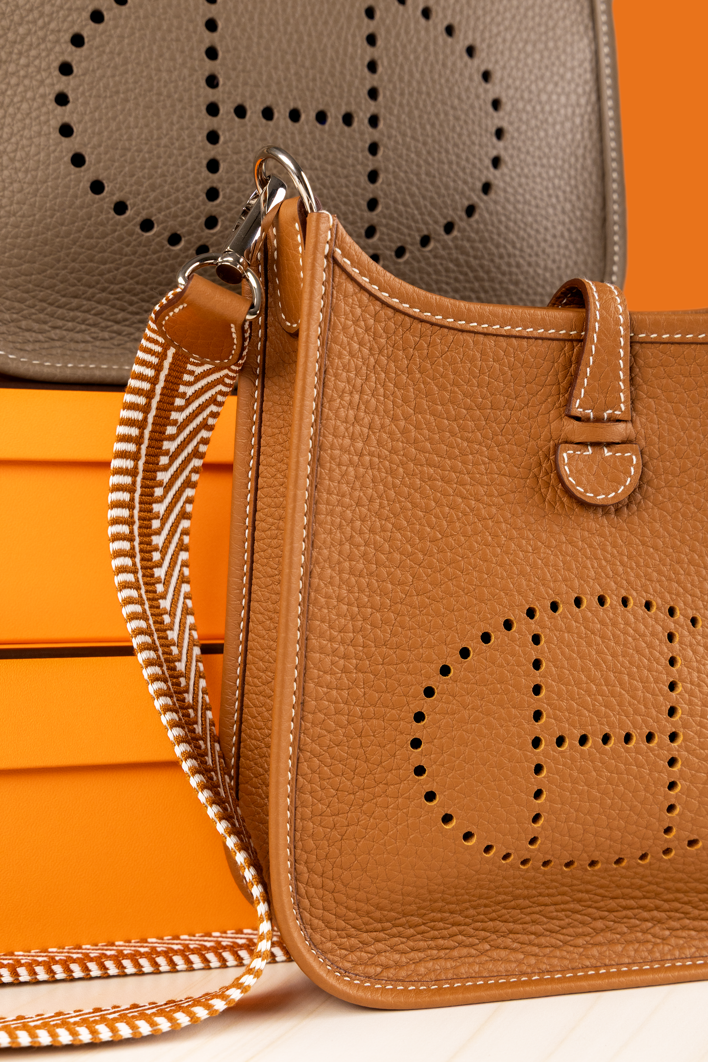 Hermès Evelyne 23 & Mini Evelyne in Clemence Etoupe GHW and Gold PHW