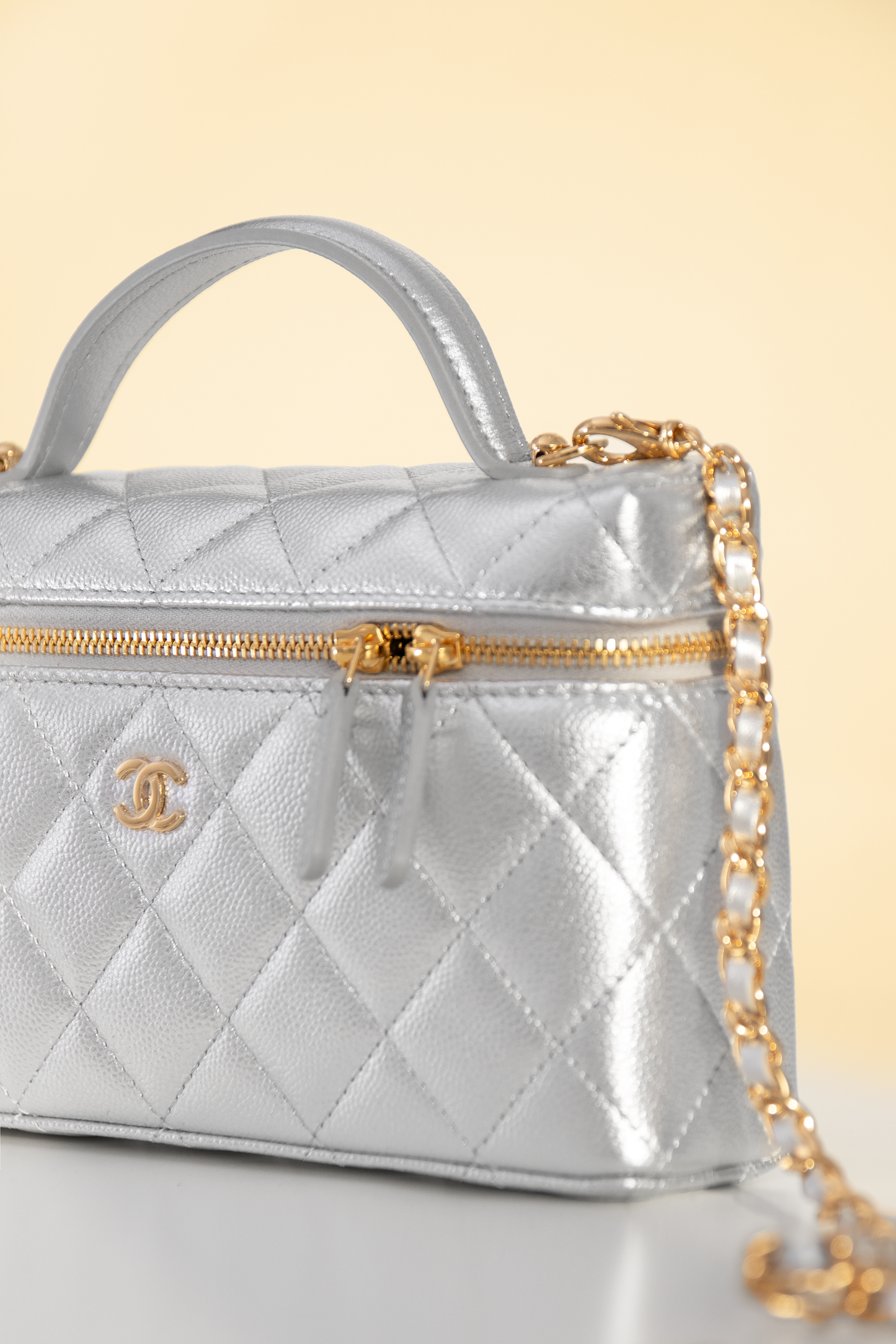 Chanel Vanity Case With Chain in Silver Metallic