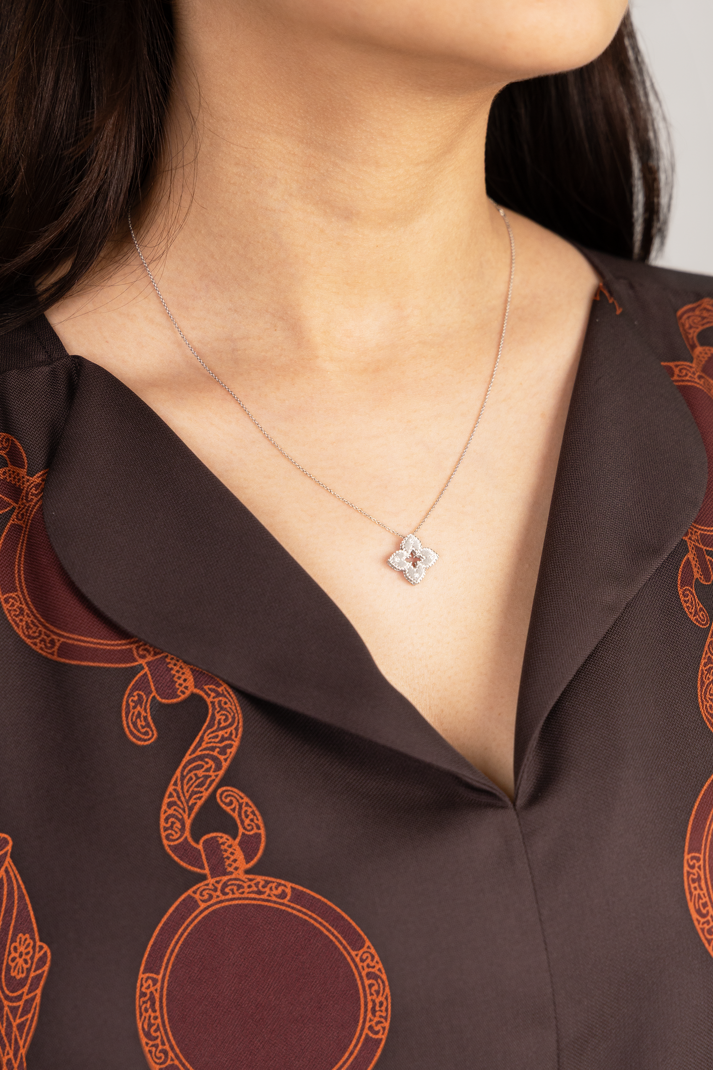 Roberto Coin Venetian Princess White Gold Diamond Small Flower Necklace