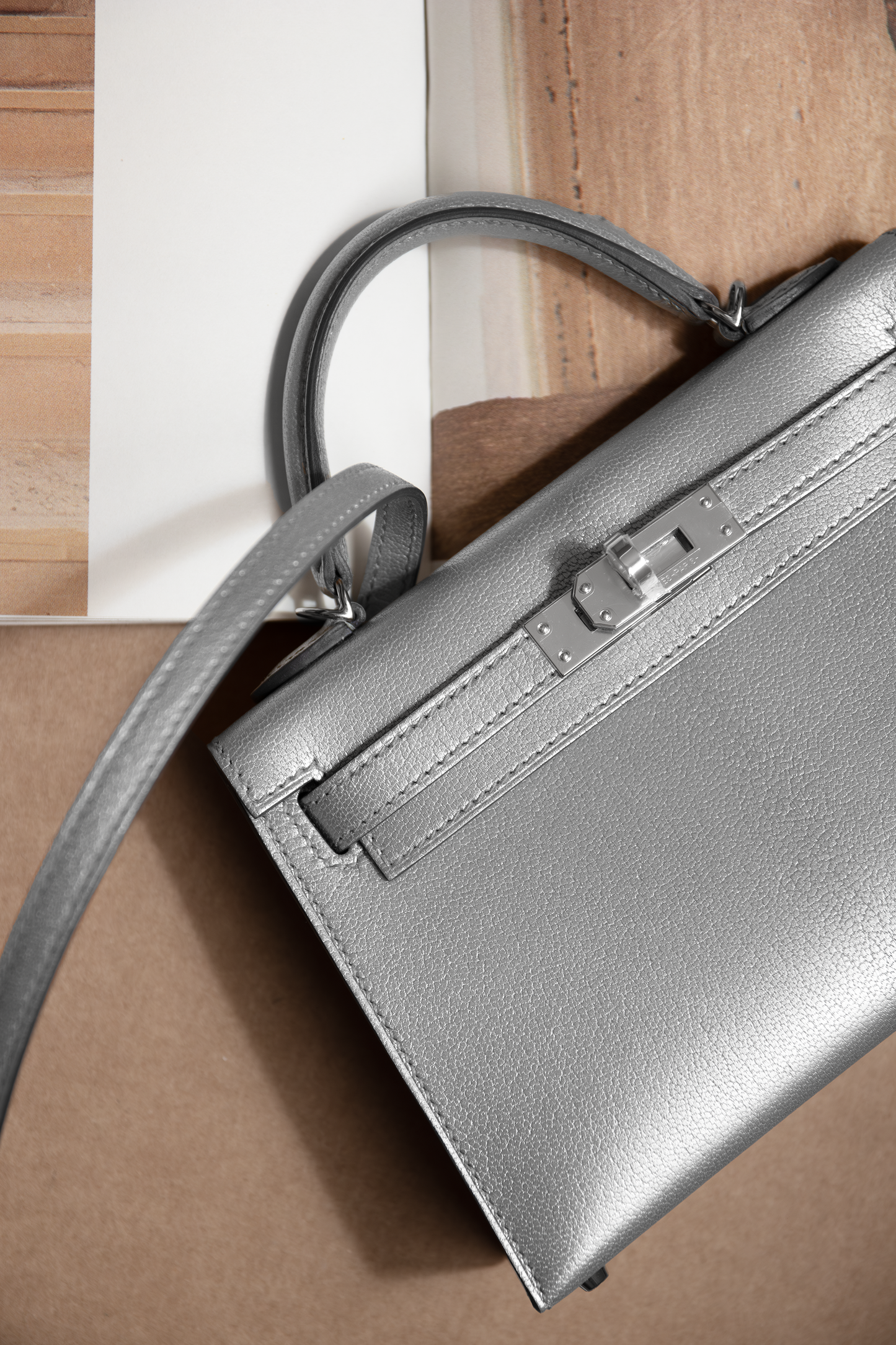 Hermès Mini Kelly 20 Chevre Chamkilight in Argent PHW
