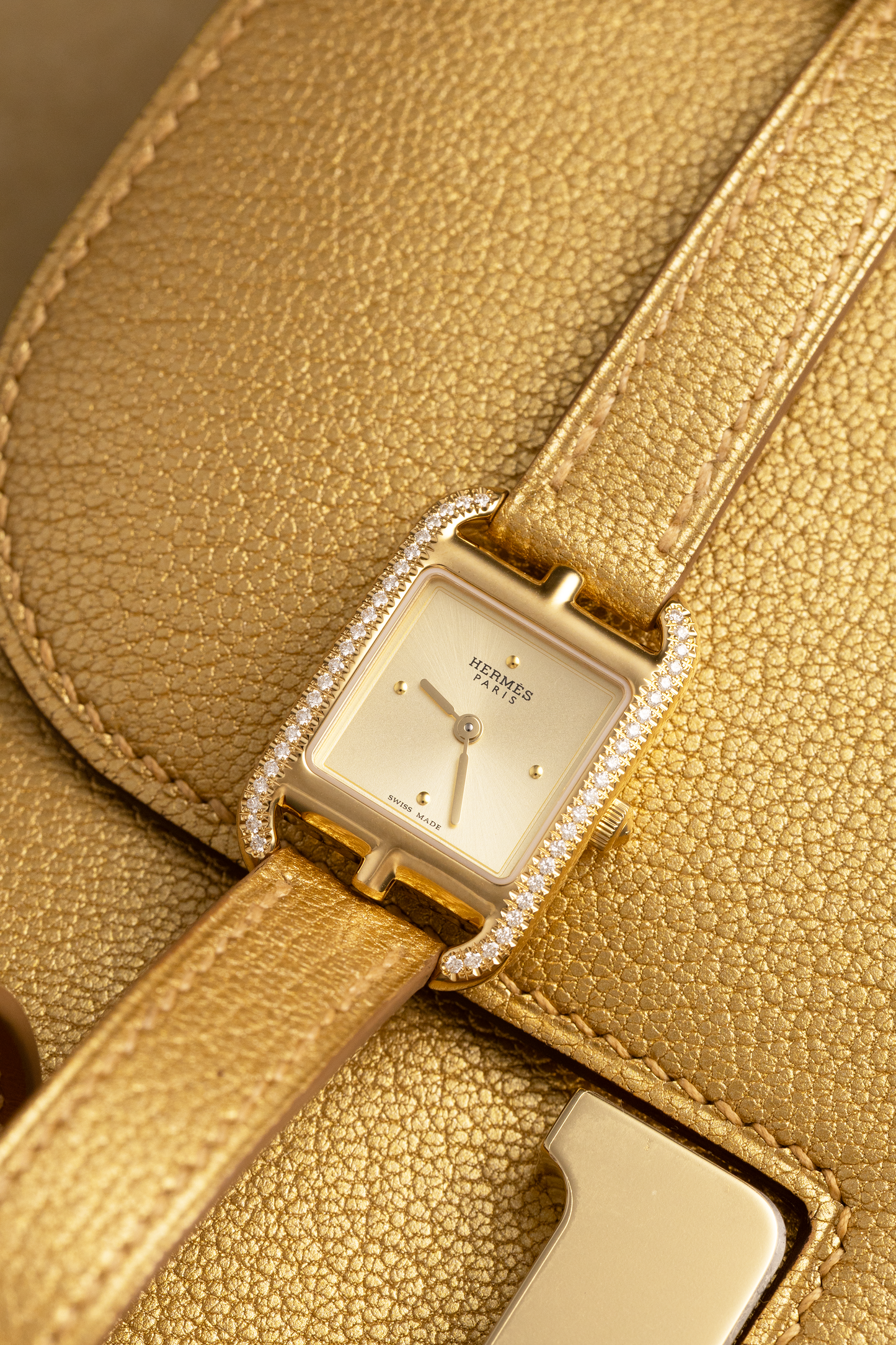 Hermès Constance 18 Chevre Chamkilight Dore GHW & Mini Gold Cape Cod Watch with Diamonds