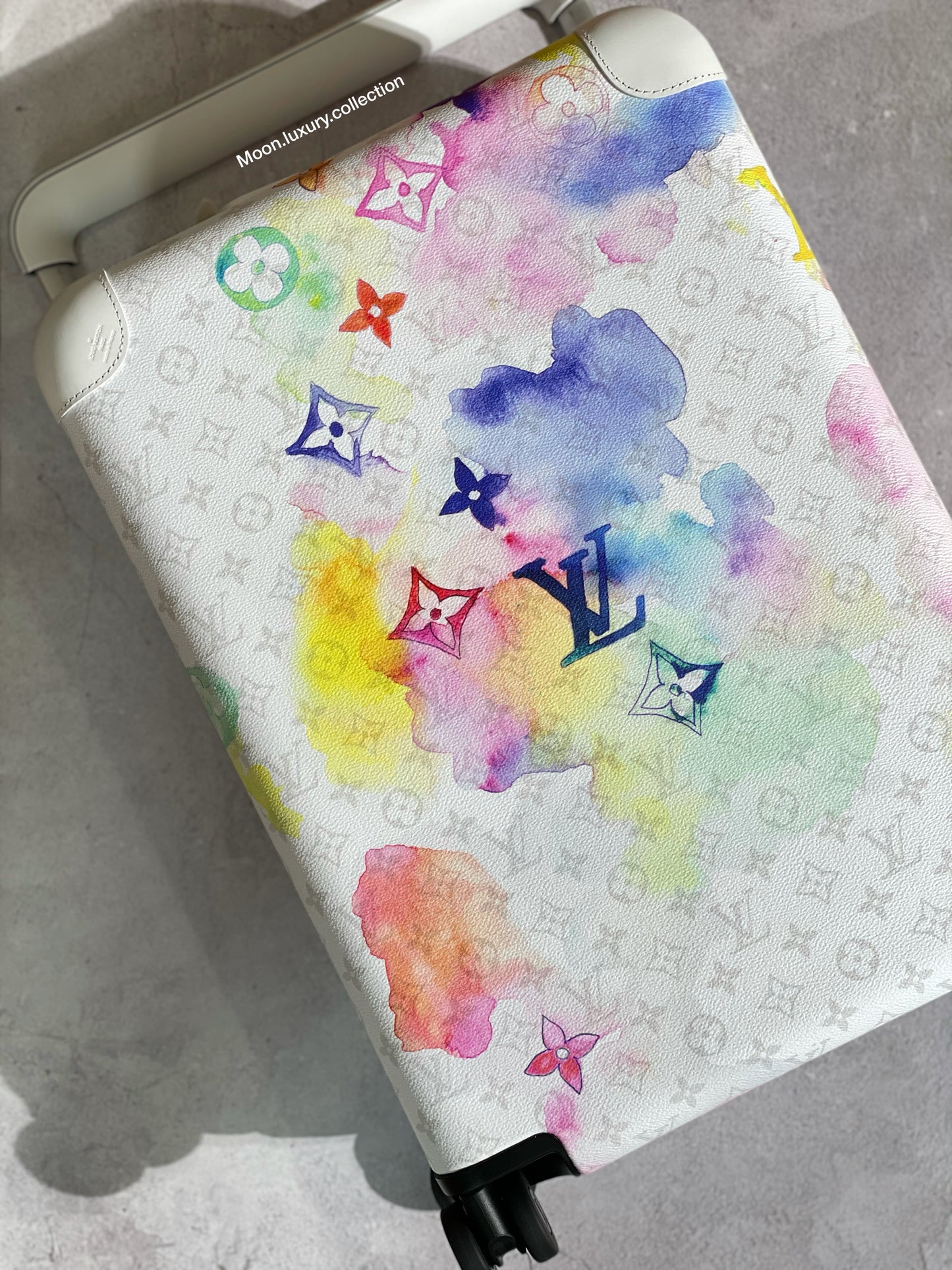 Louis Vuitton Horizon Carry On