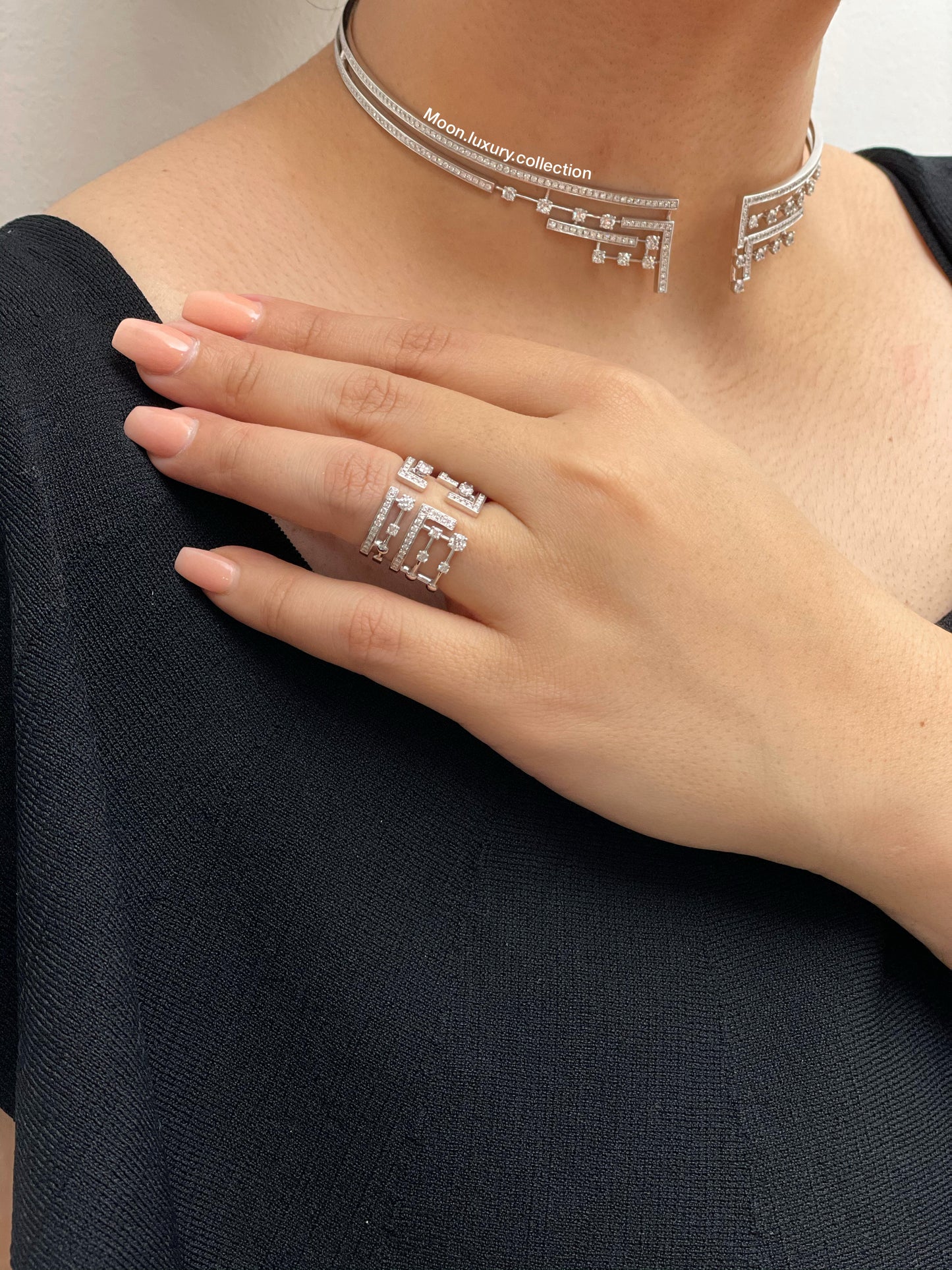 Marli Avenues Necklace Choker