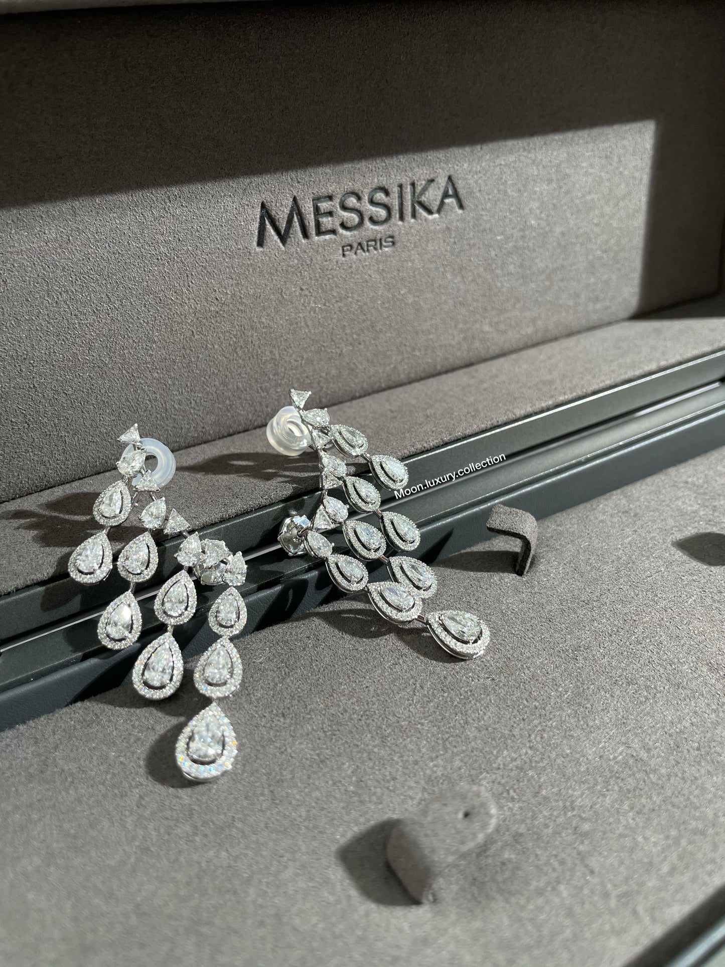 Messika Diamond Dropped Earrings