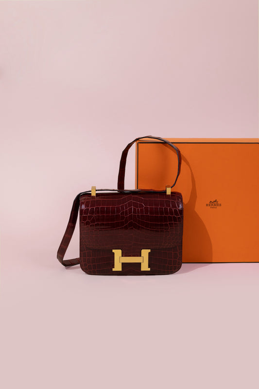 Hermès Constance 24 Crocodile in Rouge H GHW