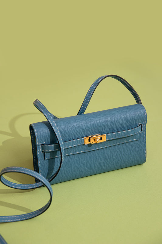 Hermès Kelly Wallet To Go in Blue Jean GHW