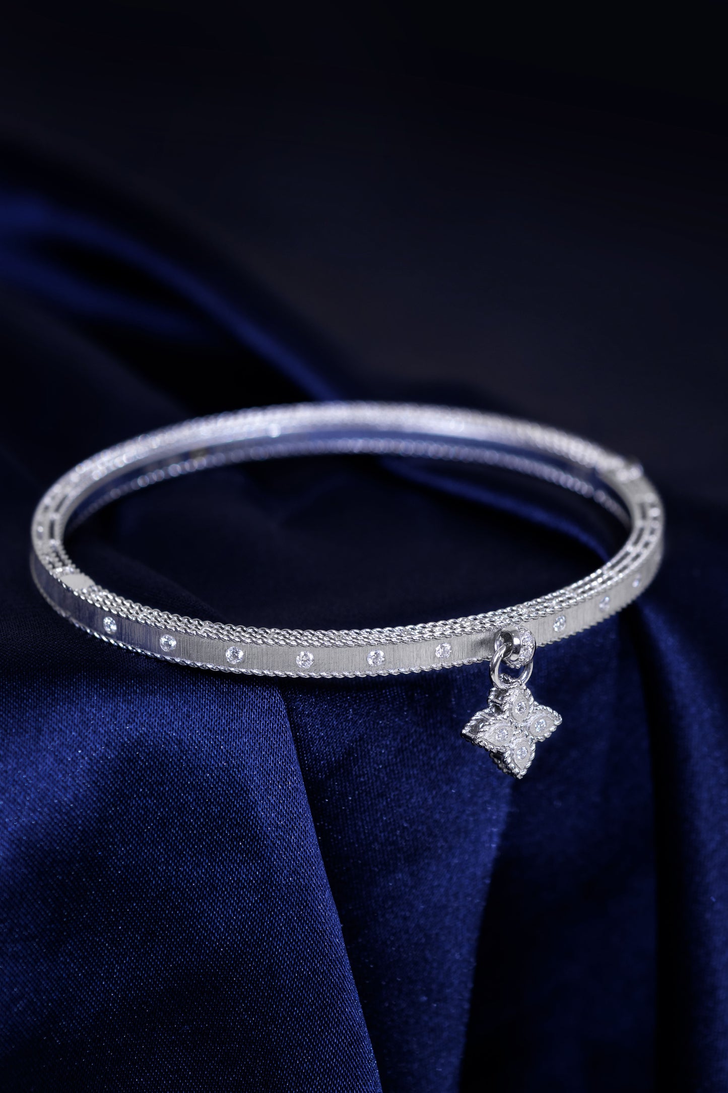 Roberto Coin Princess Flower Symphony Diamond Flower Charm Bangle