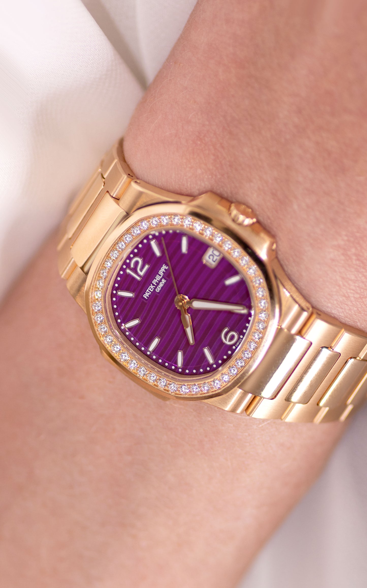 Patek Philippe 7010/1R Nautilus Rose Gold/Purple Dial Watch