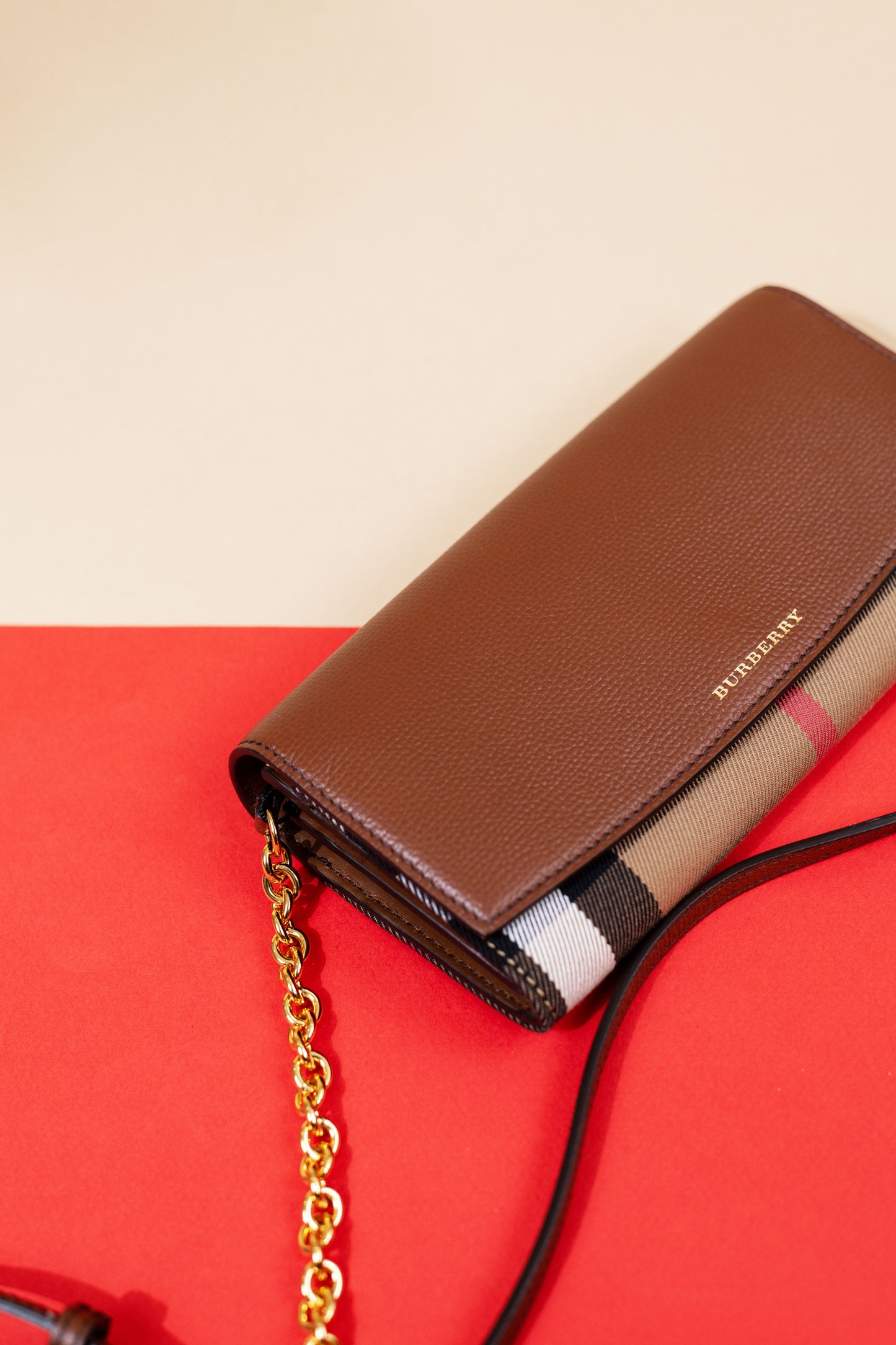 Burberry Henley Leather Clutch Wallet Shoulder Bag