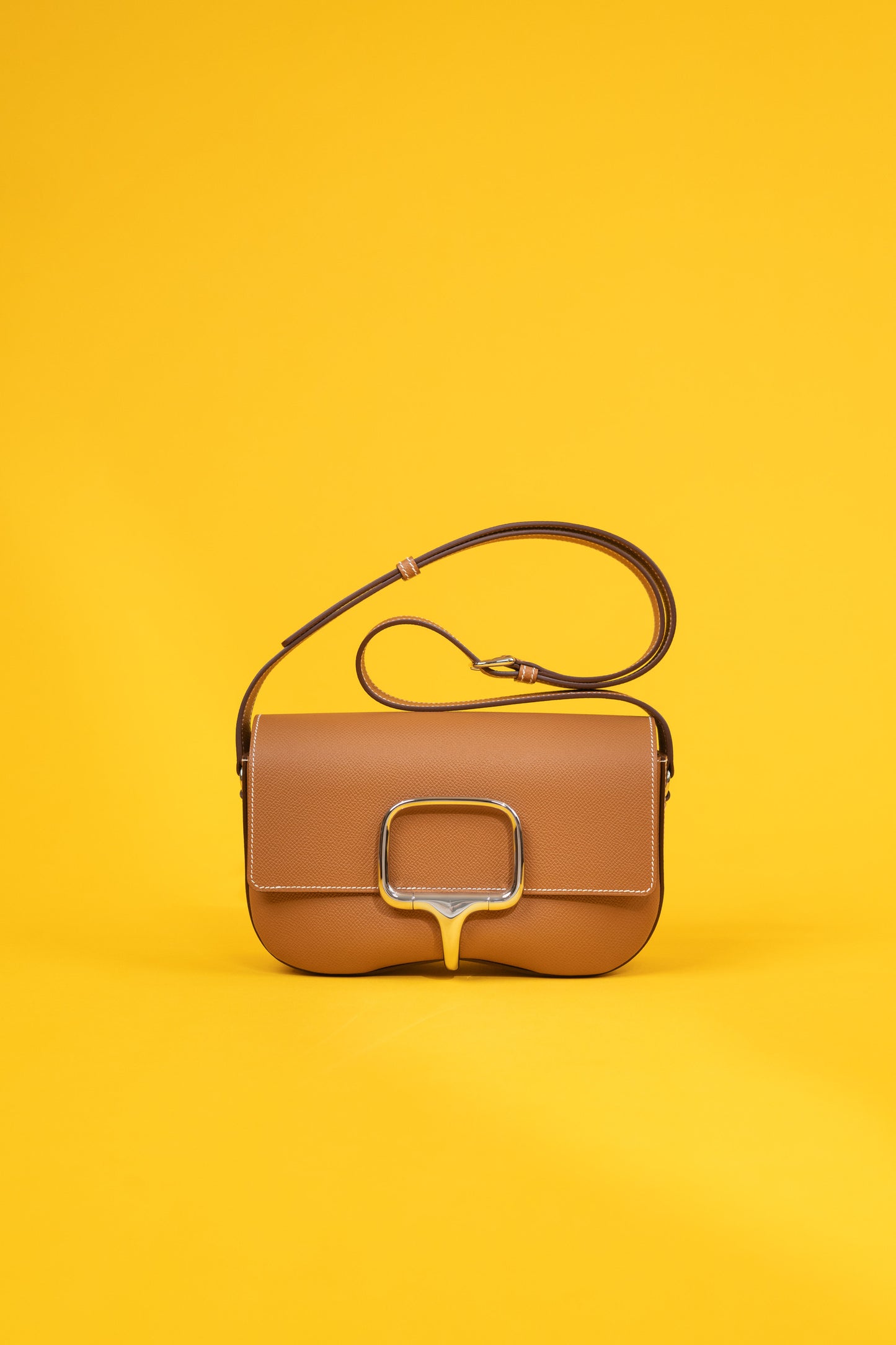 Hermès Della Cavalleria Elan in Gold PHW