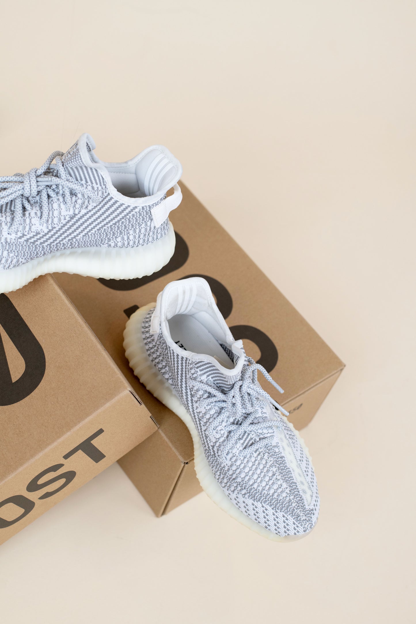 Yeezy Boost 350 Sneakers