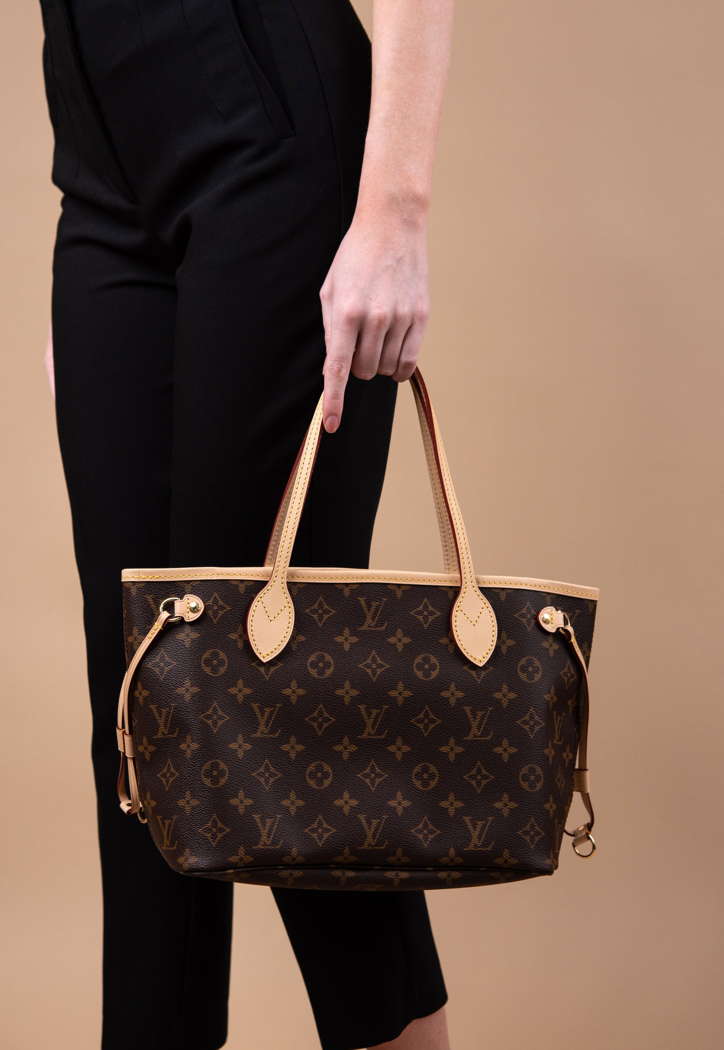 حقيبة لويس فويتون Neverfull Monogram