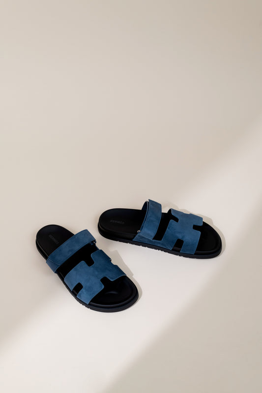 هيرميس شيبر صندل من جلد الغزال في Bleu Turquin