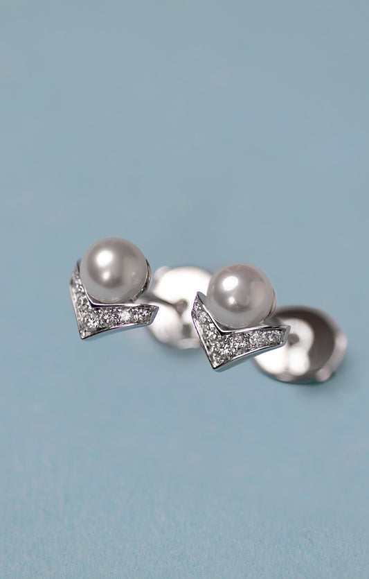 Chaumet Joséphine Aigrette White Gold/Pearl Earrings