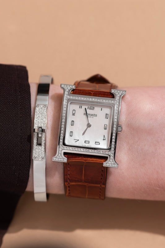 Hermès H Heure 30mm Watch in Etrusque with Messika Move Noa Diamond Bangle