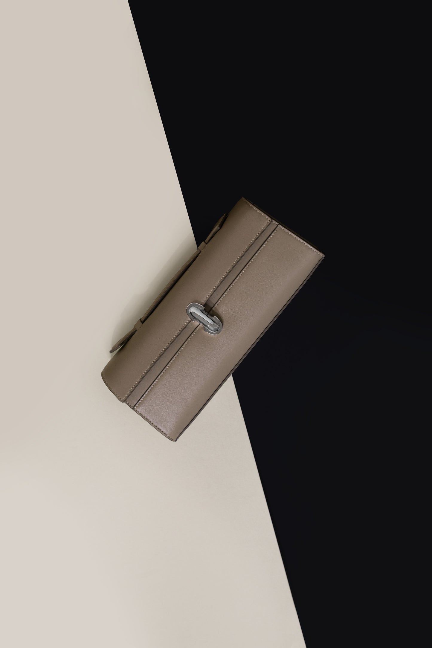 Savette Slim Symmetry in Etoupe