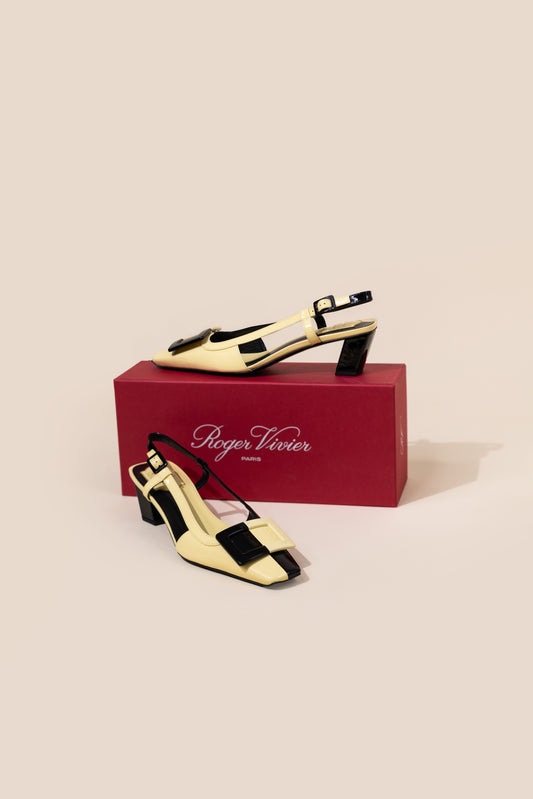 حذاء Belle Vivier بكعب مفتوح من الخلف من Roger Vivier باللونين الأصفر والأسود