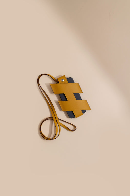 حامل هاتف هيرميس H-Tag باللون الأصفر