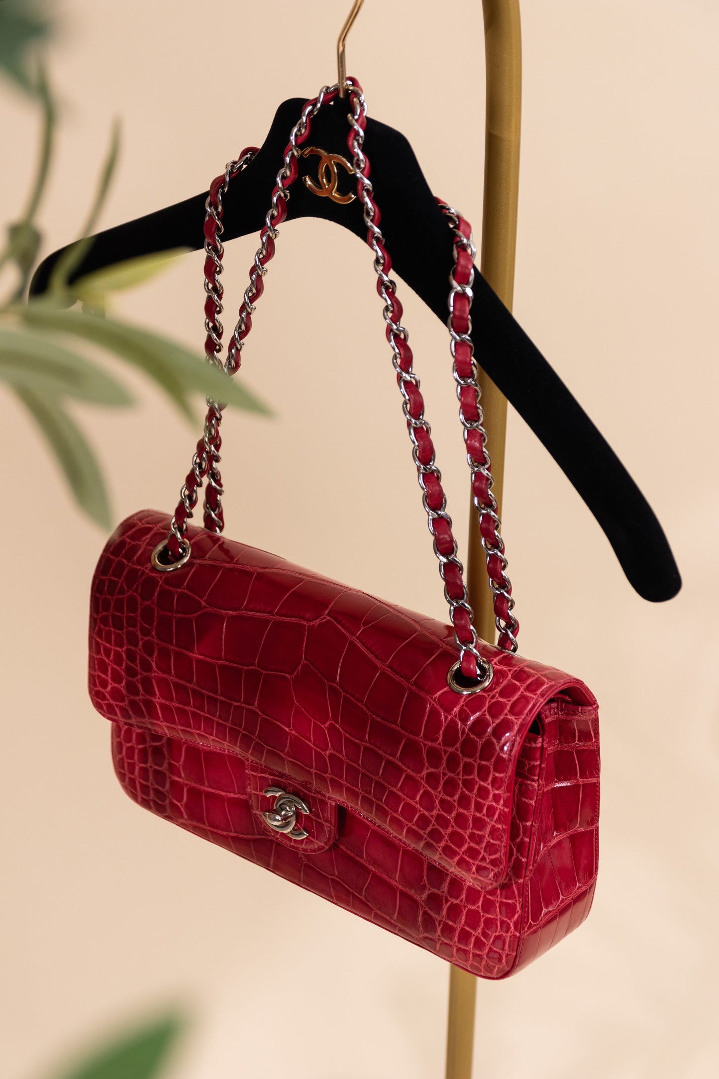 Chanel - Medium Classic Flap Bag Shiny Alligator in Red