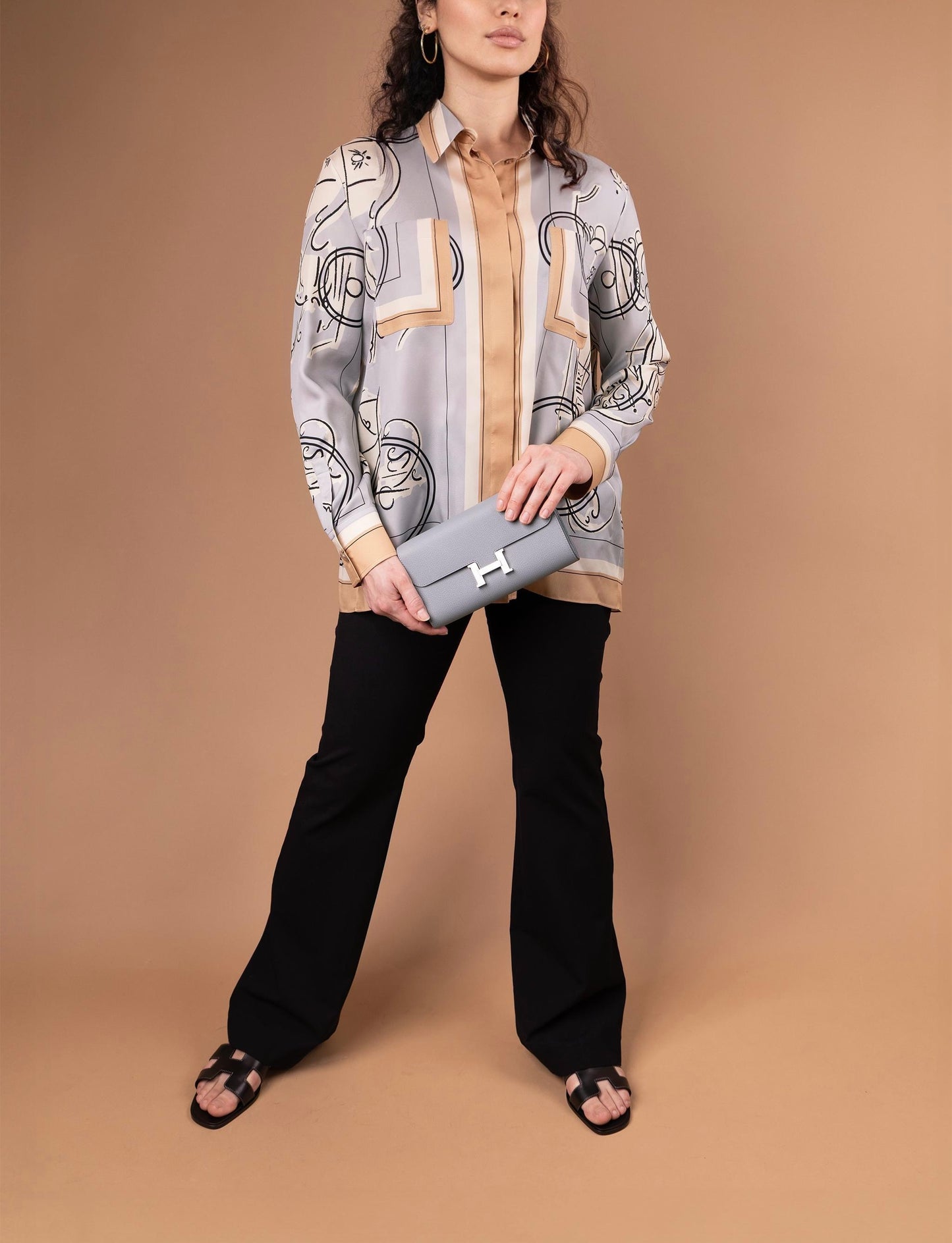 Hermès Constance Wallet To Go in Gris Pantin PHW & "Ex-Libris a Main Levee" Silk Top