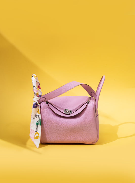 Hermès Lindy 26 in Muave PHW with Twilly