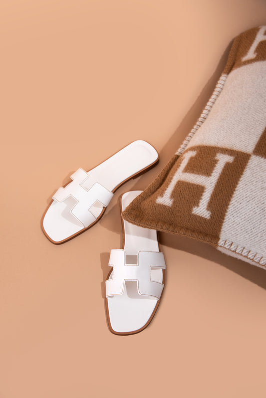 Hermès Oran Sandals in White