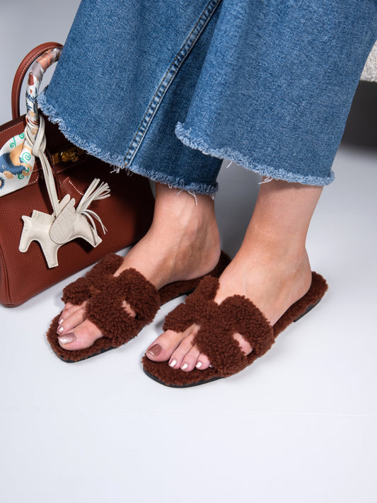 Hermès - Shearling Orans in Cognac
