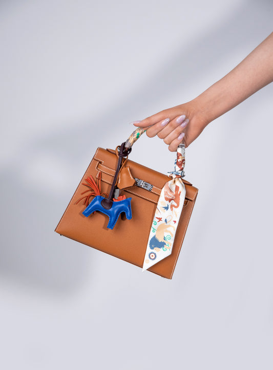 Hermès - Kelly Epsom Sellier Gold PHW with Charm & Twilly