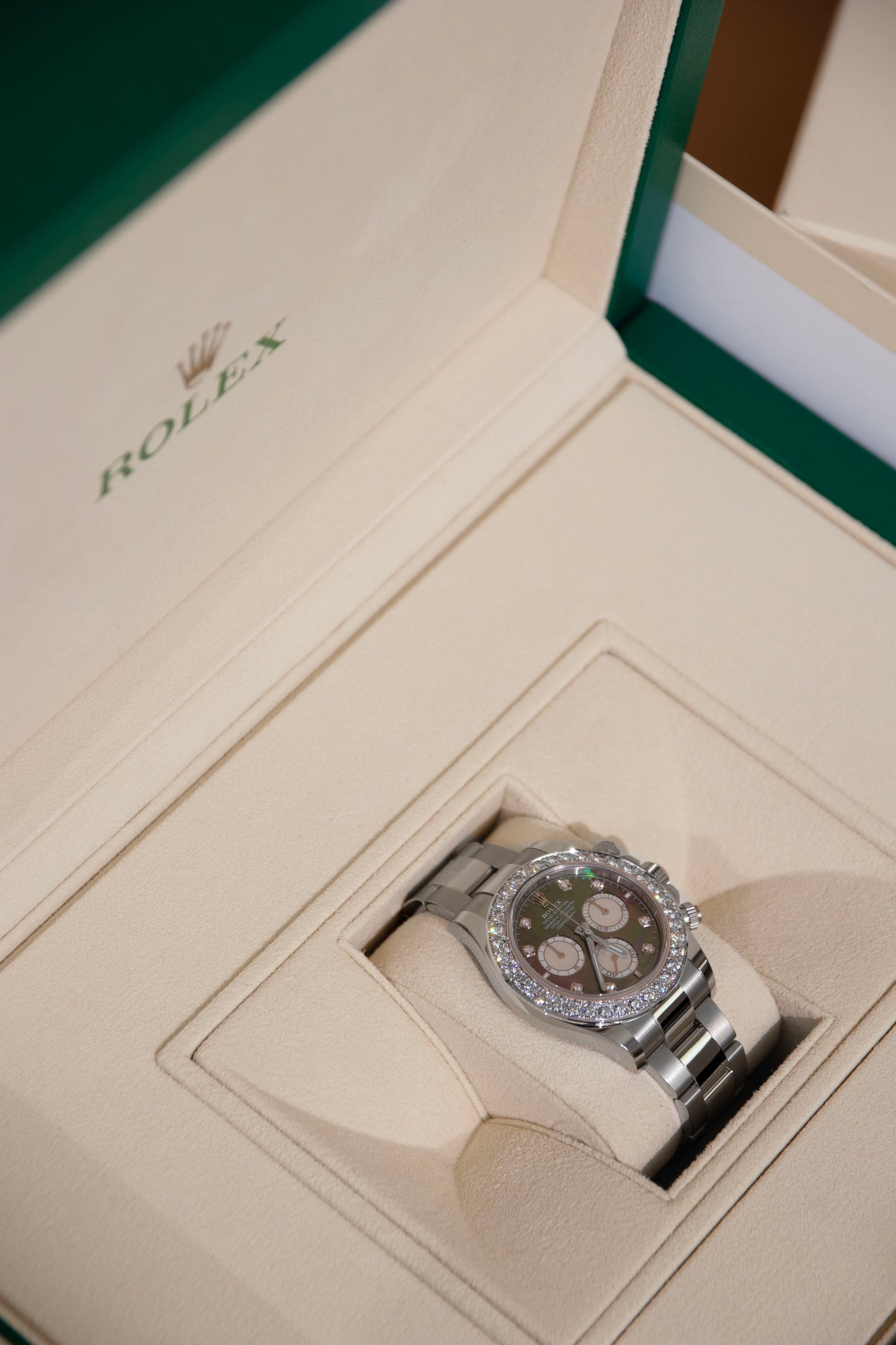 Rolex Cosmograph Daytona White Gold - Mother of Pearl with Diamond 40mm
