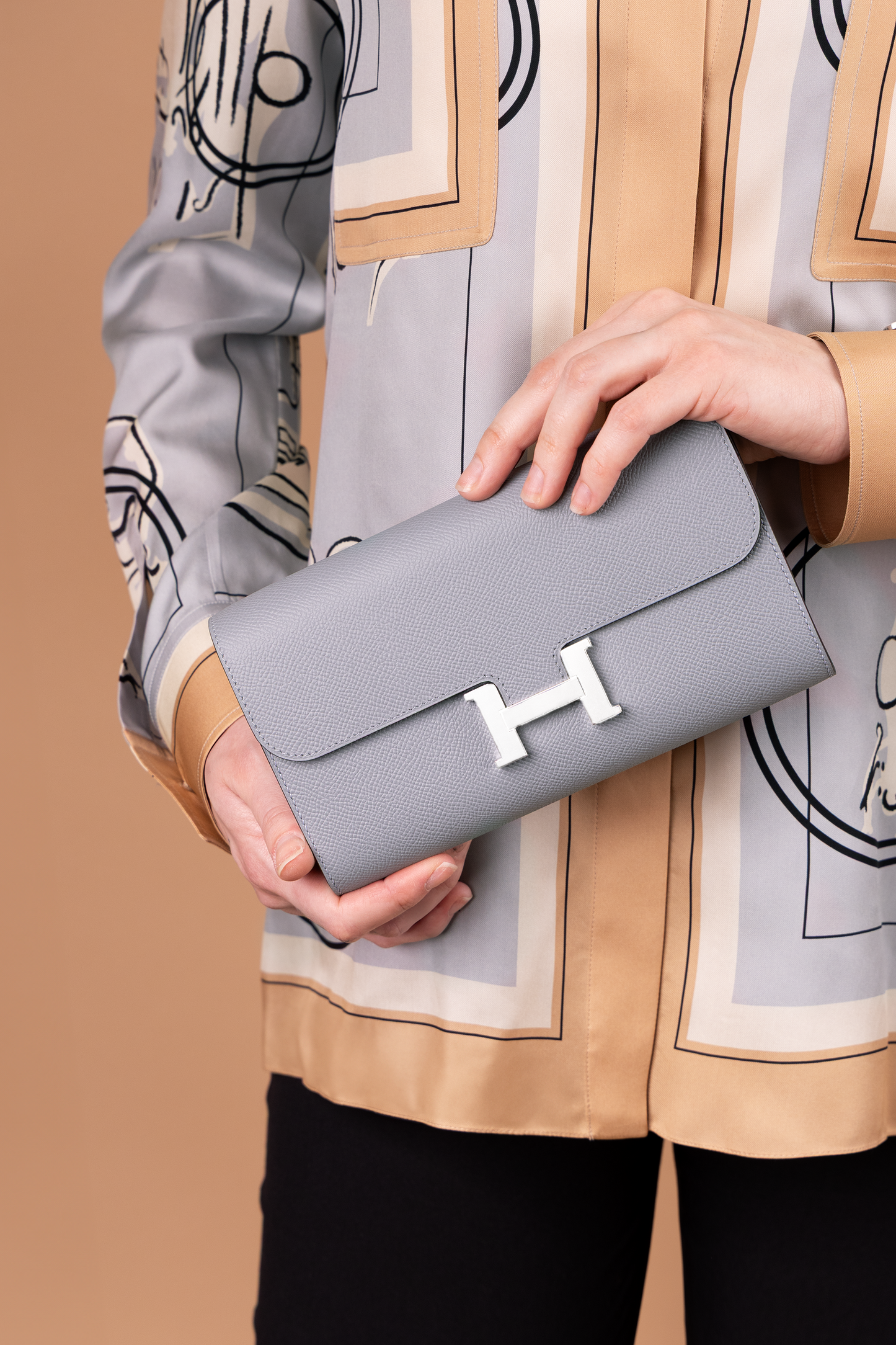 Hermès Constance Wallet To Go in Gris Pantin PHW & "Ex-Libris a Main Levee" Silk Top